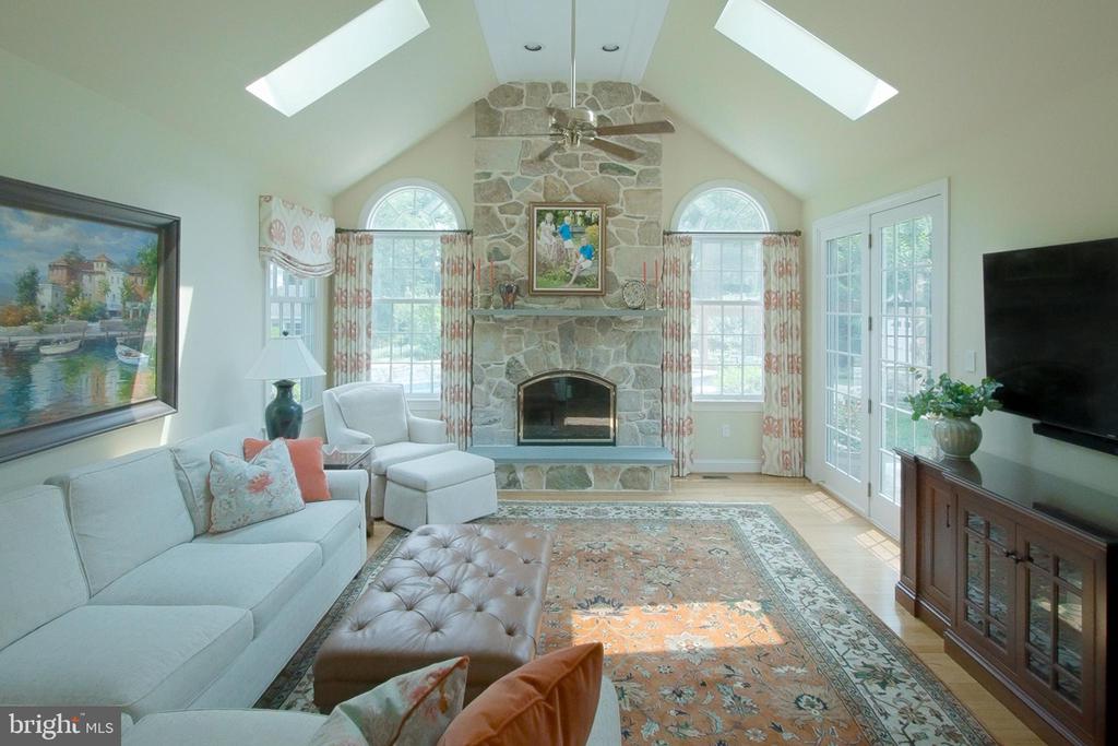 504 HOBBY HORSE HILL