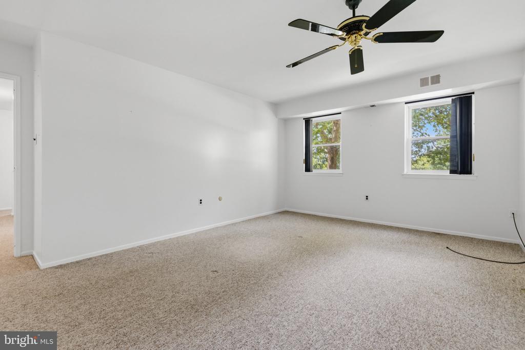 501 N BETHLEHEM PIKE Unit: 14-O