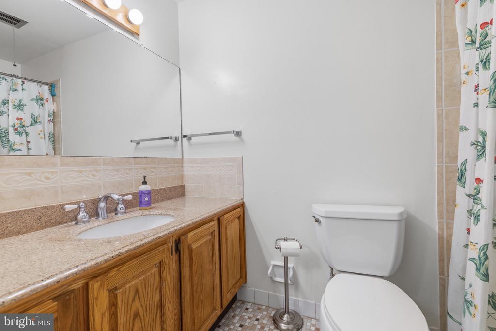 501 N BETHLEHEM PIKE Unit: 14-O