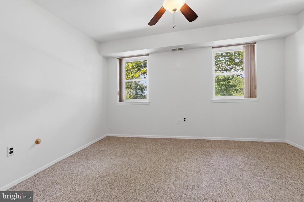501 N BETHLEHEM PIKE Unit: 14-O