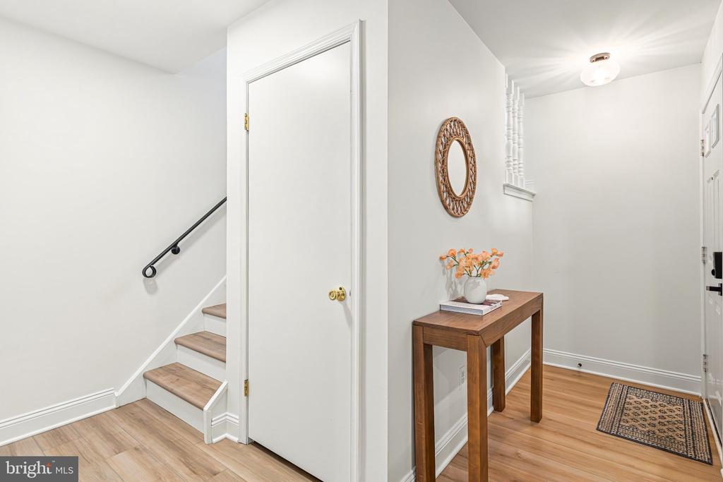 8 WOODBINE COURT