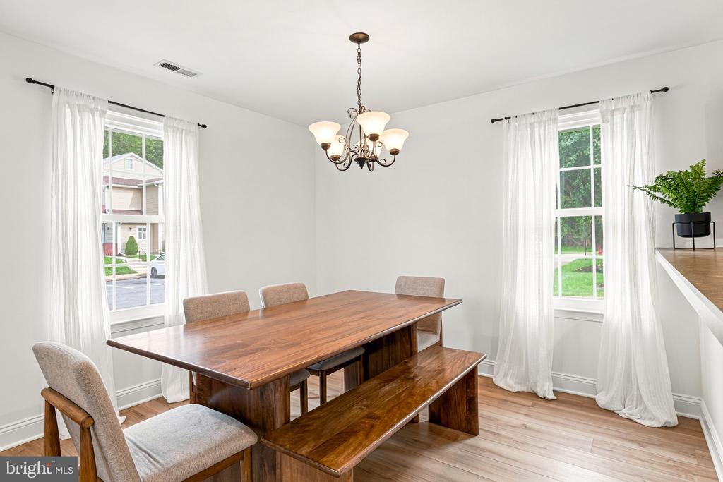 8 WOODBINE COURT
