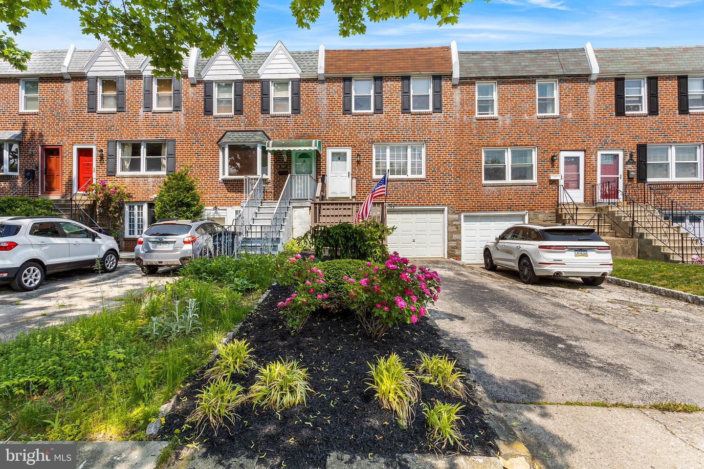 149 E Hartwell Ln