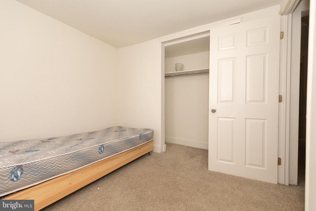 162 Green Ln