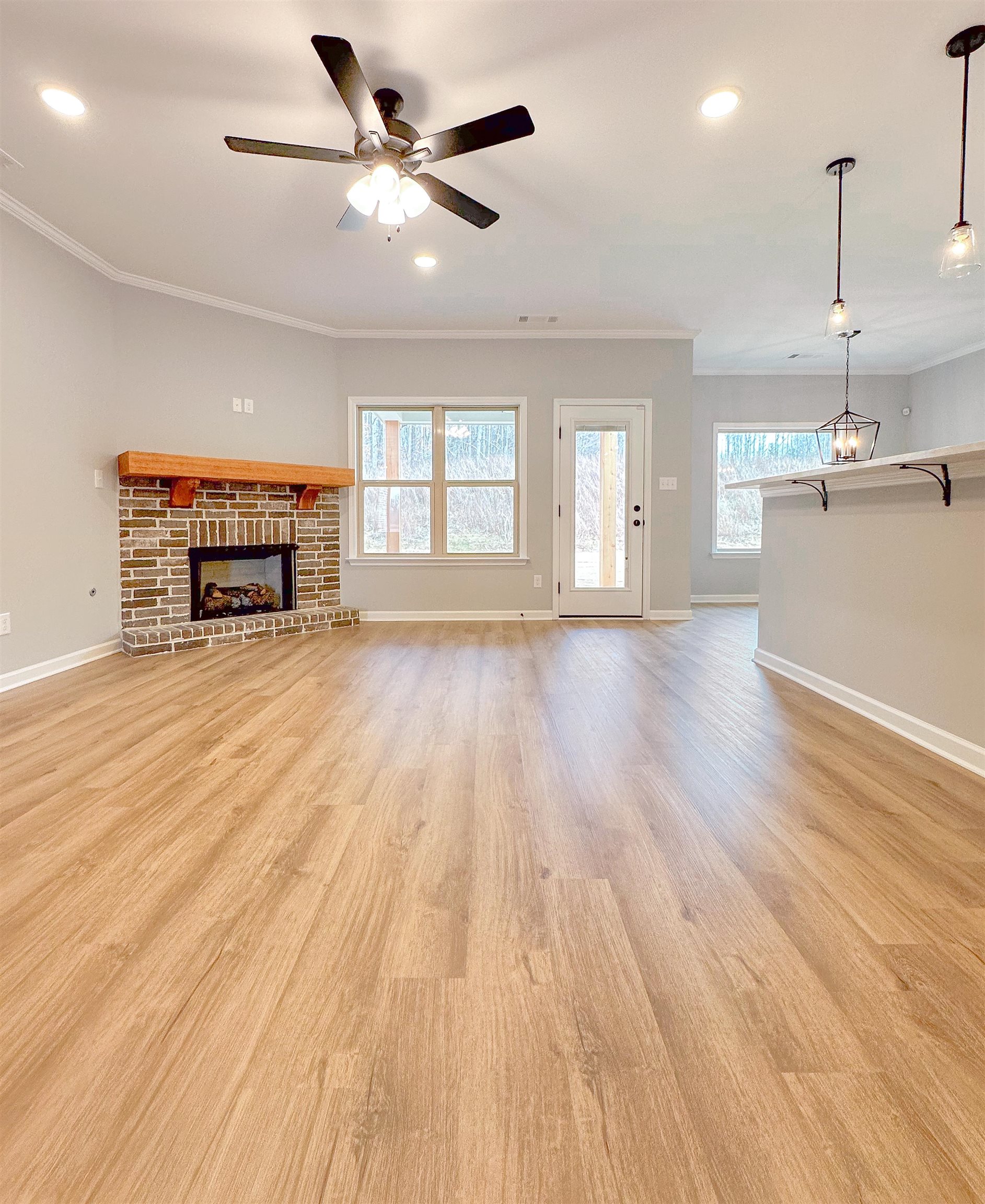 82 STEWART RD