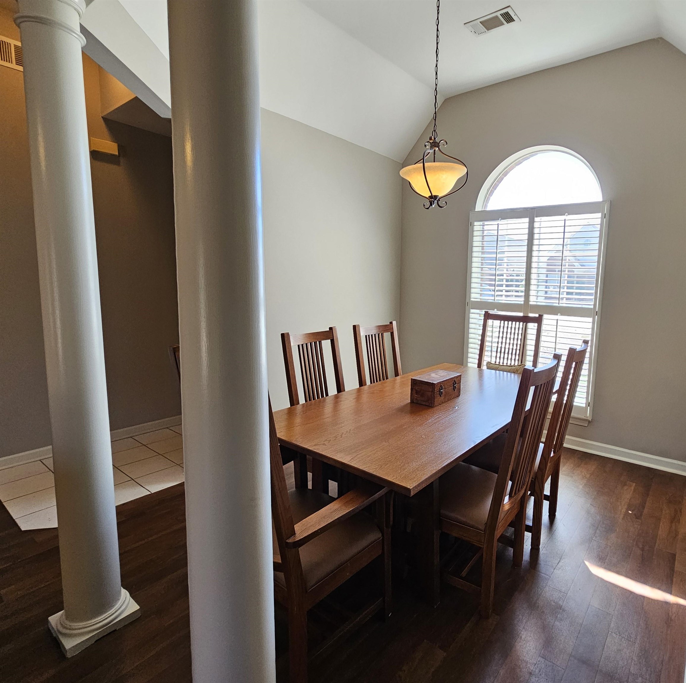 344 FOUNTAIN LAKE DR