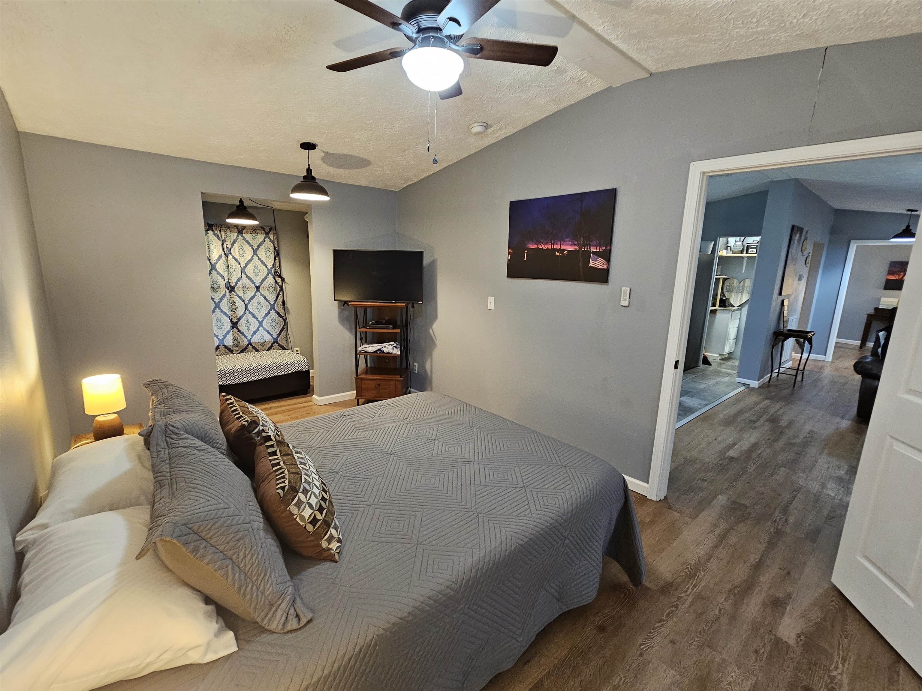 170 BEECHVIEW DR