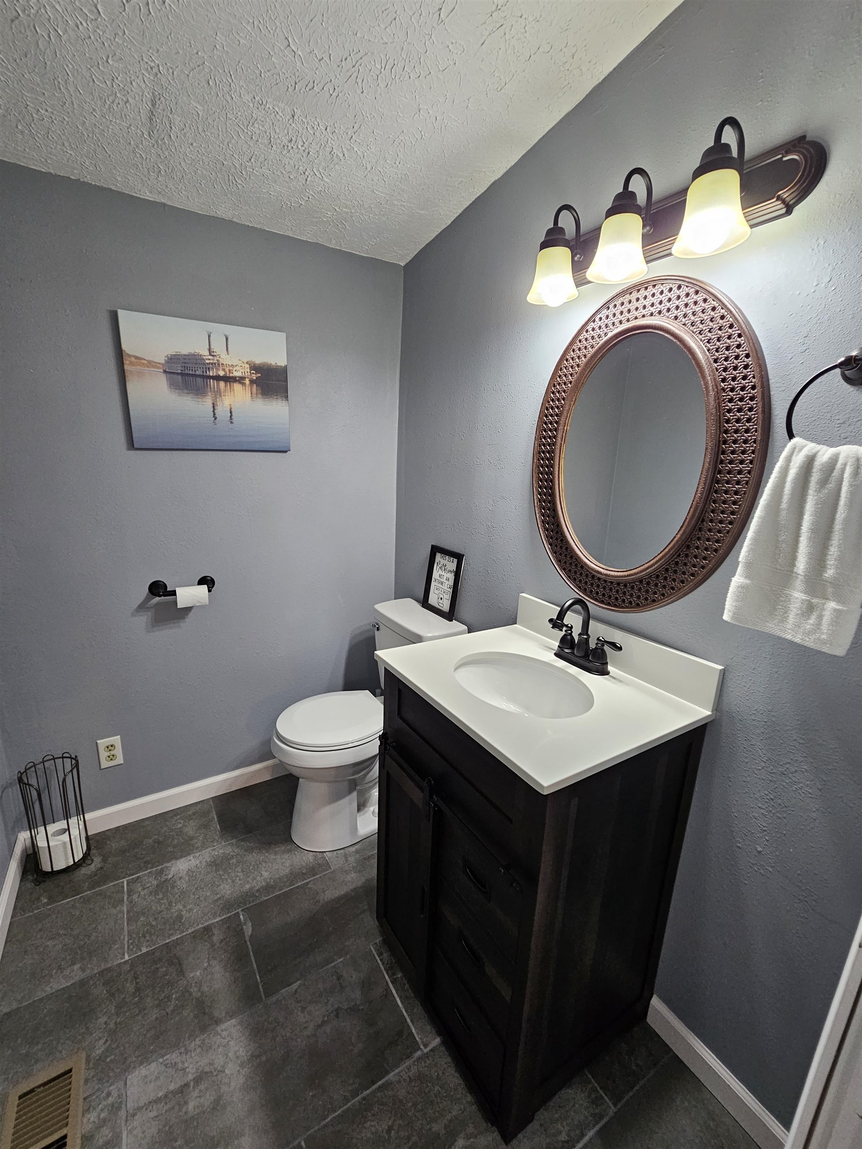170 BEECHVIEW DR