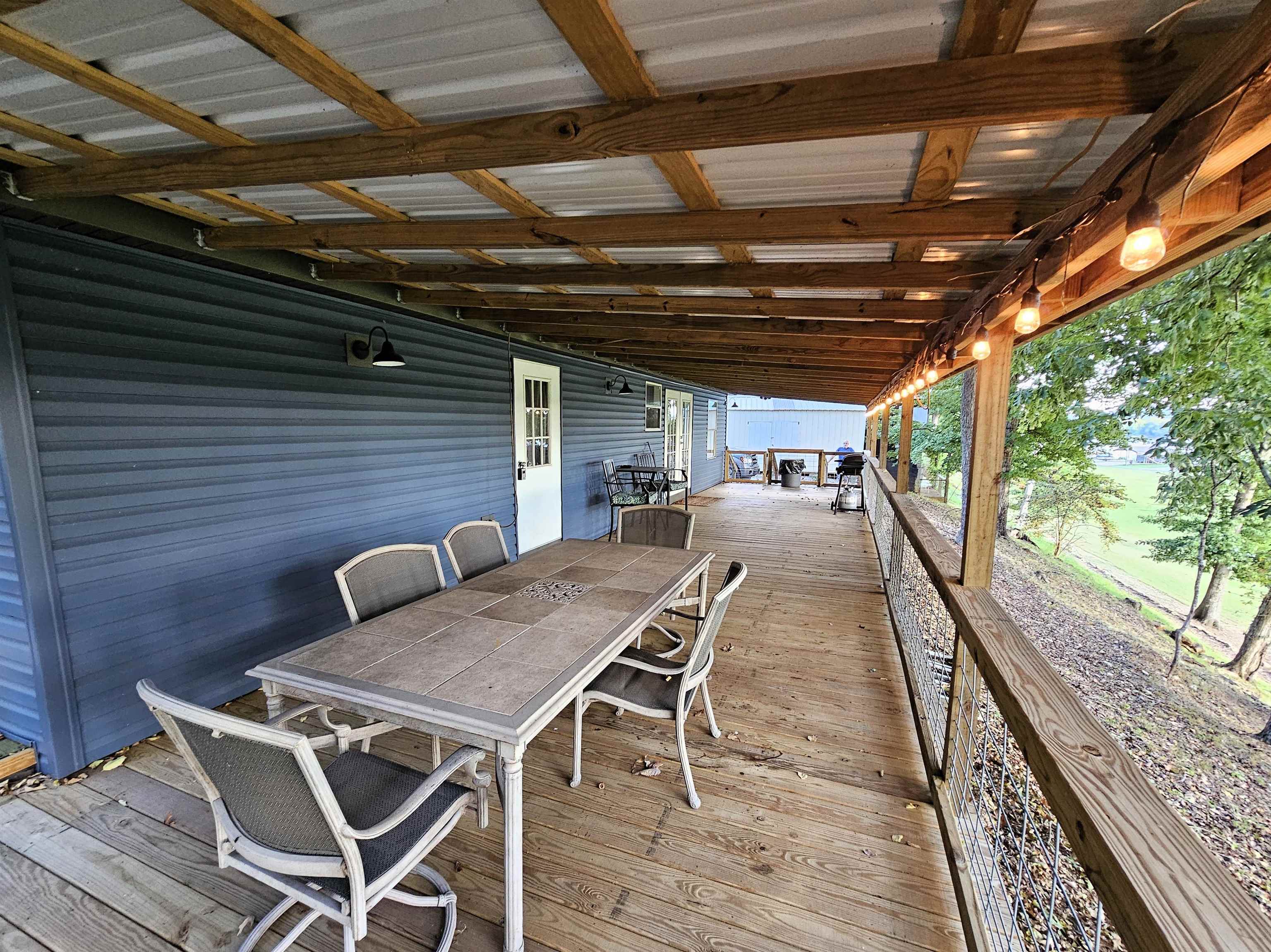 170 BEECHVIEW DR