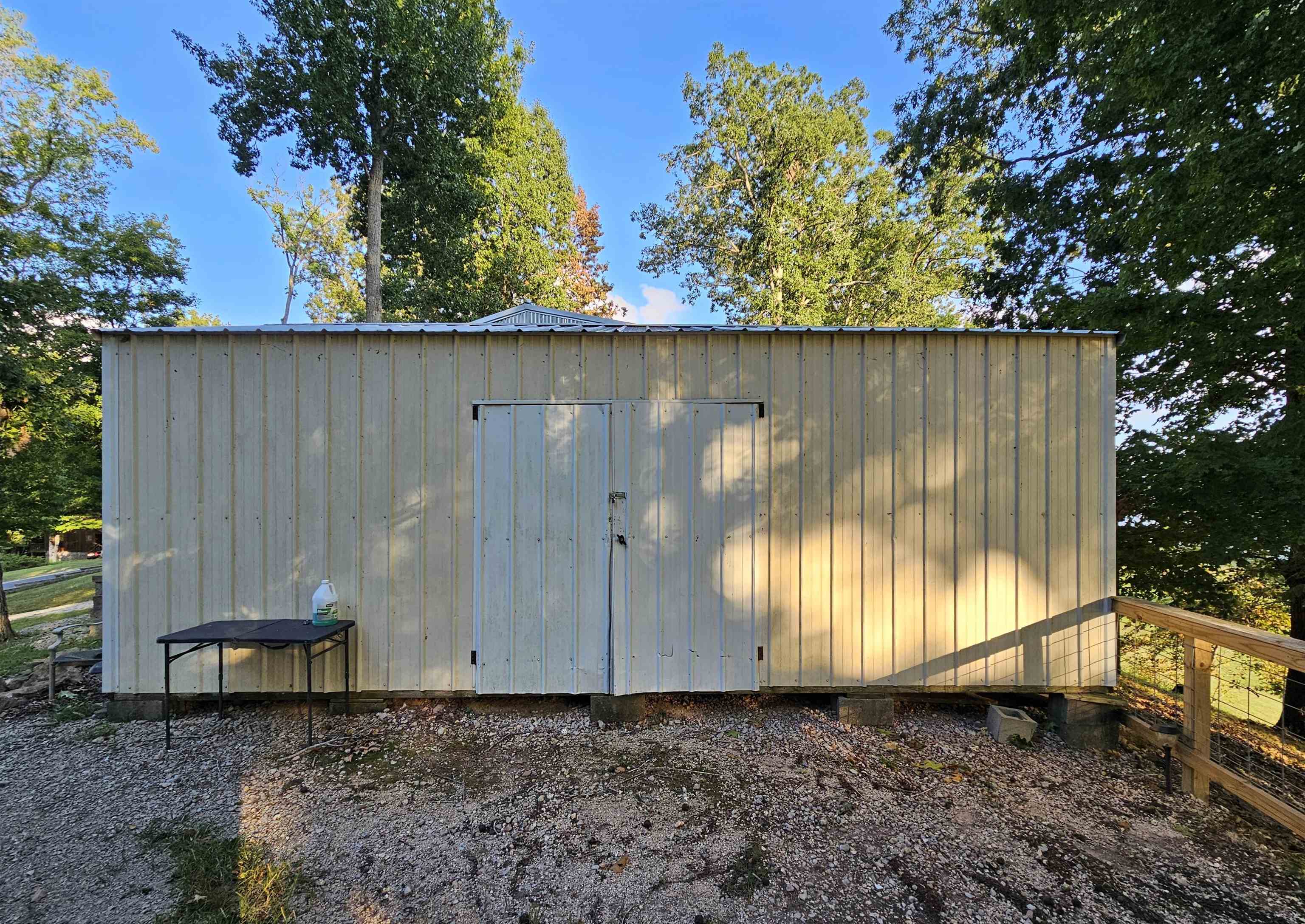 170 BEECHVIEW DR
