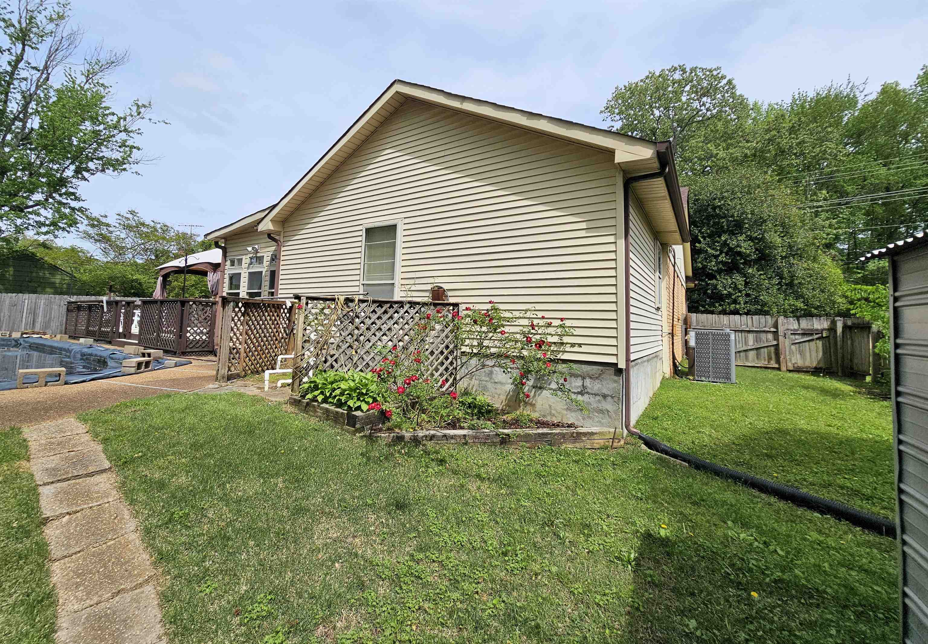 3647 OLD BROWNSVILLE RD