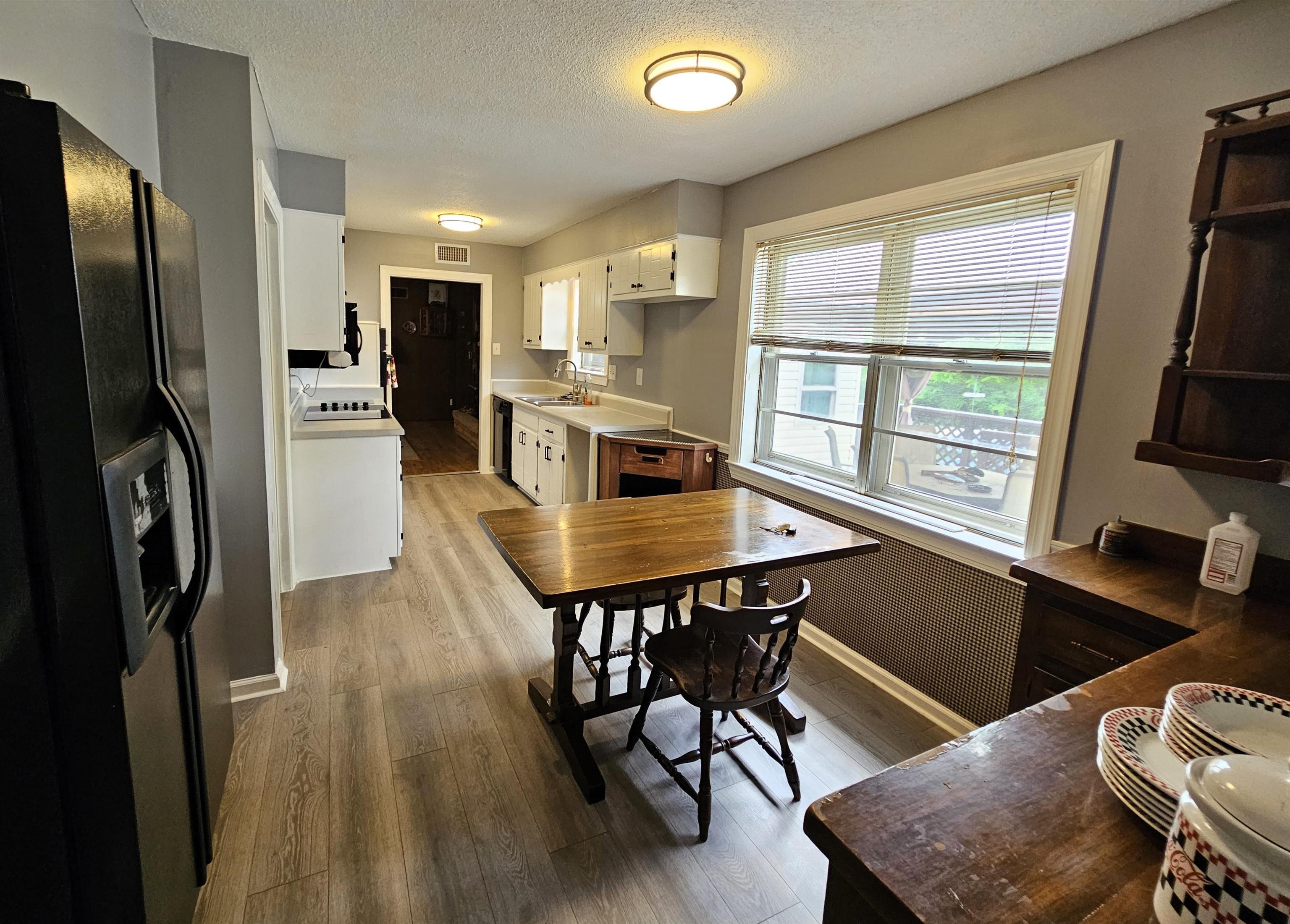 3647 OLD BROWNSVILLE RD