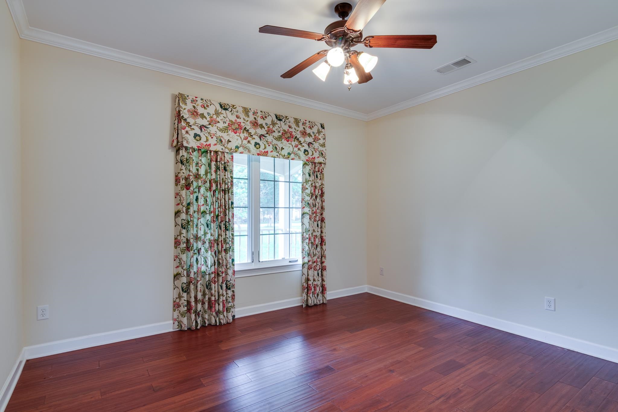 1368 JACK BENNETT RD