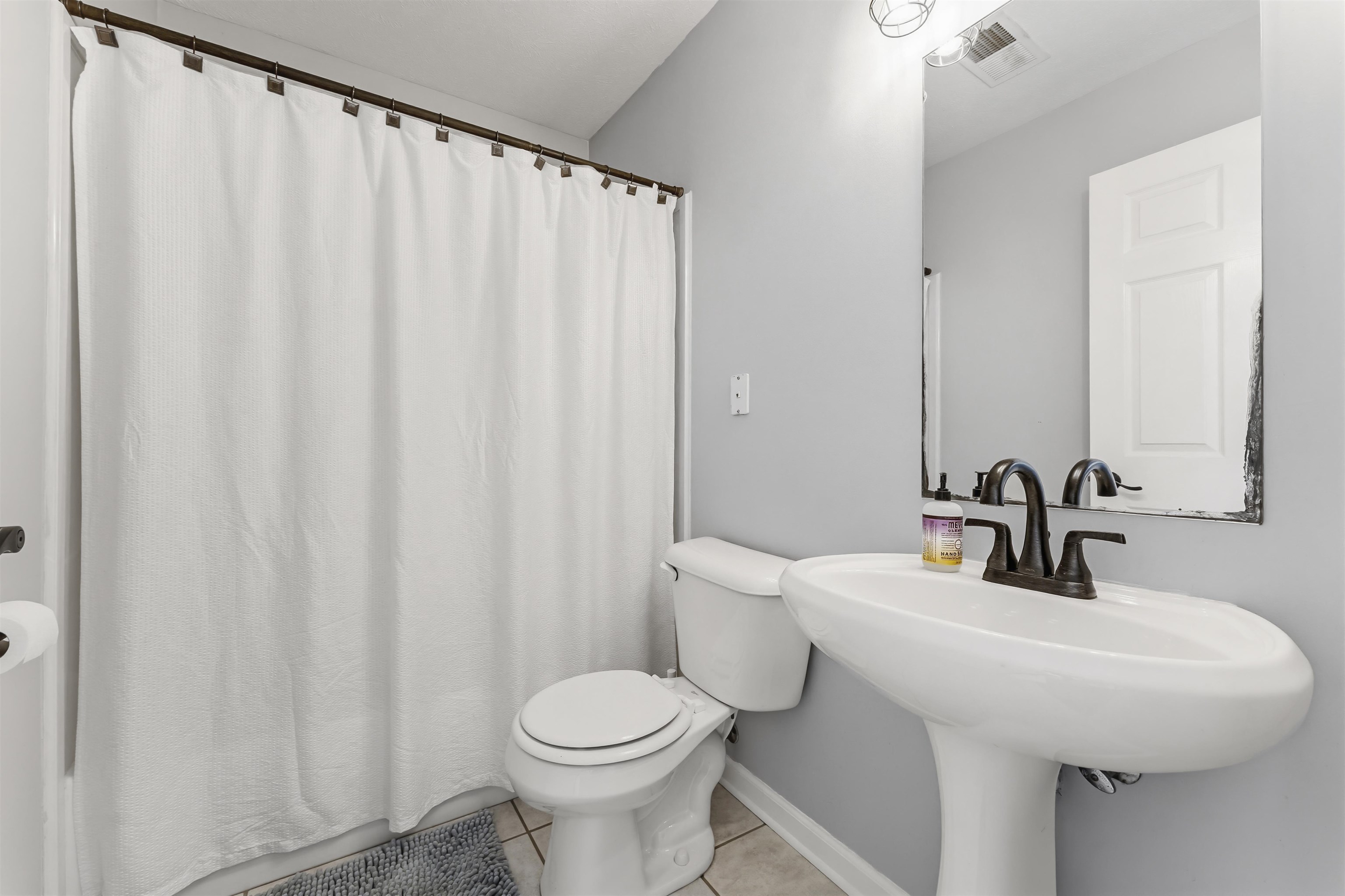 157 PEGGY ANNE LN