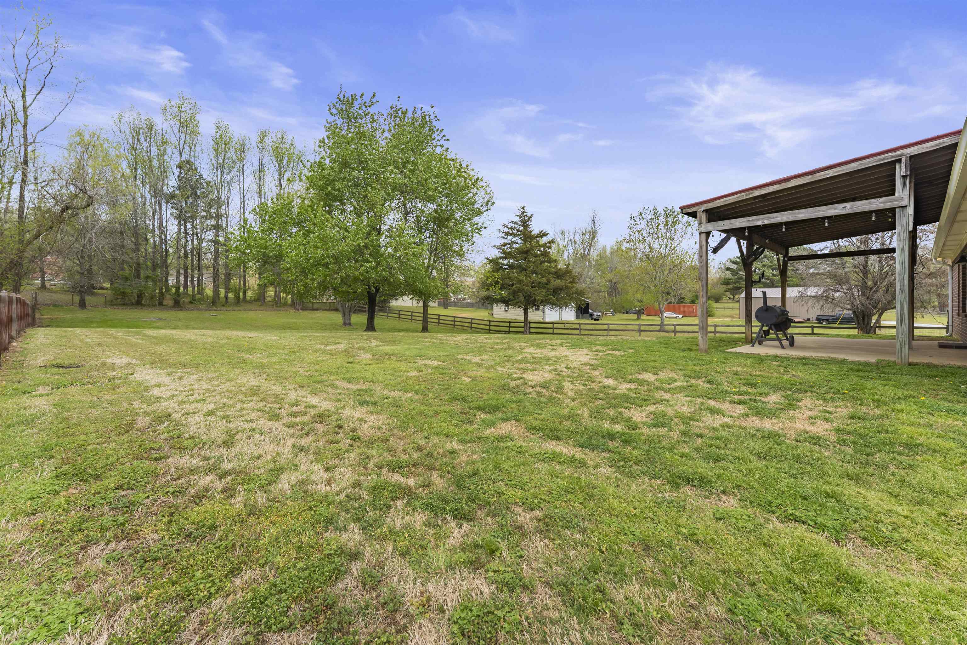 157 PEGGY ANNE LN
