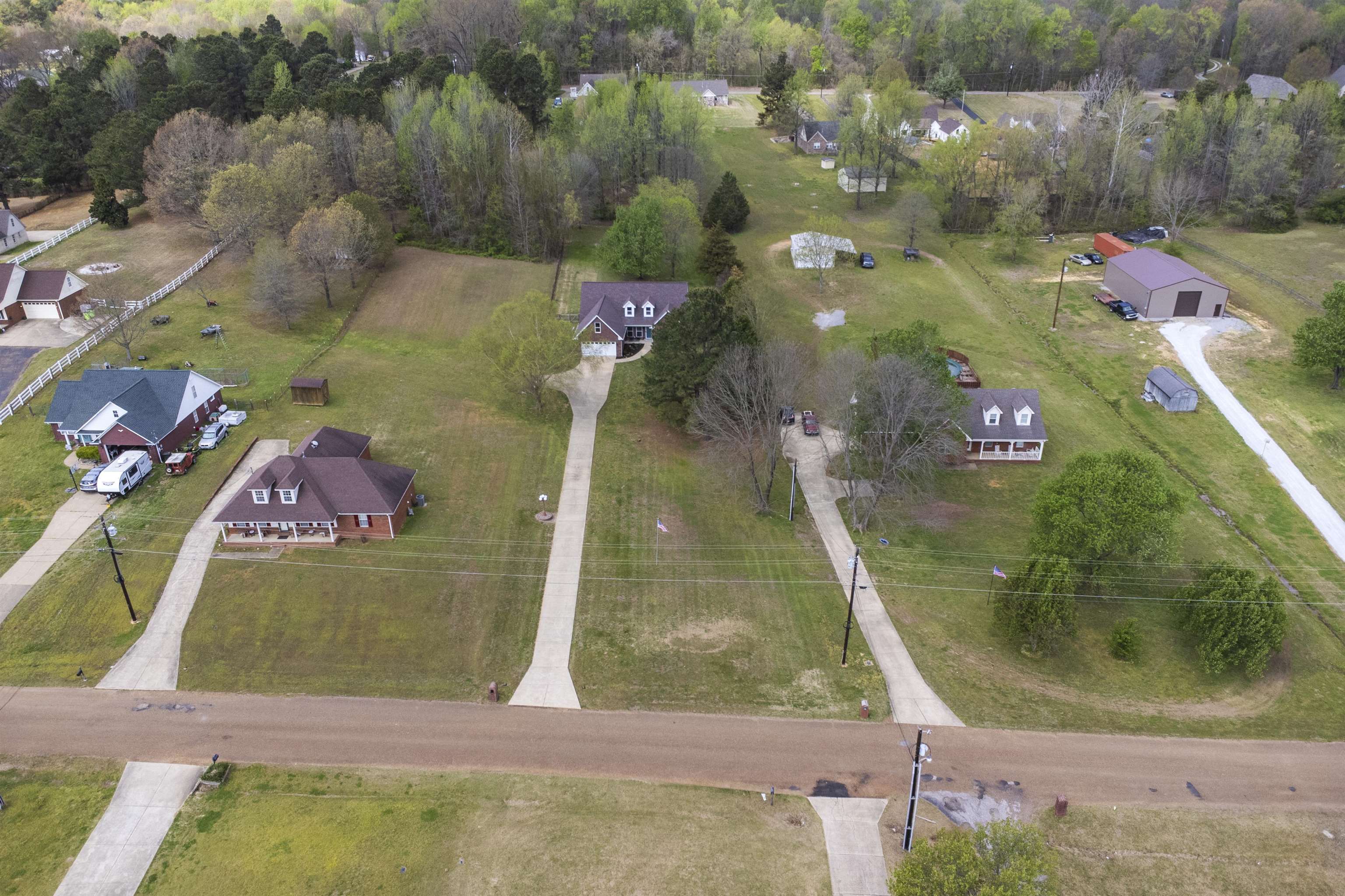 157 PEGGY ANNE LN