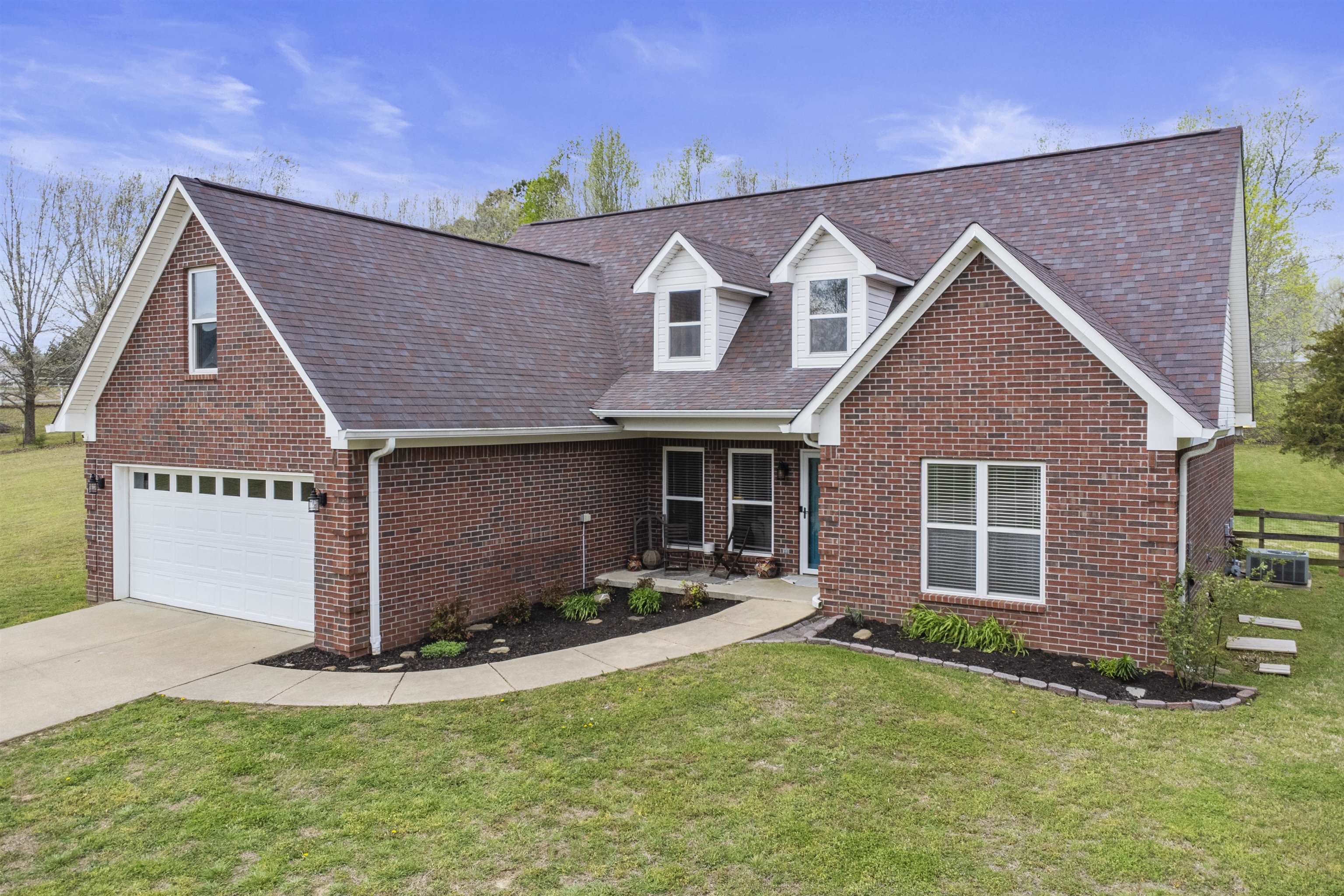 157 PEGGY ANNE LN
