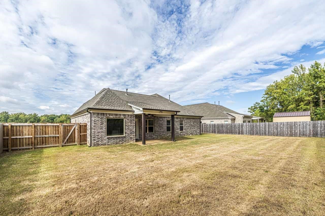82 STEWART RD
