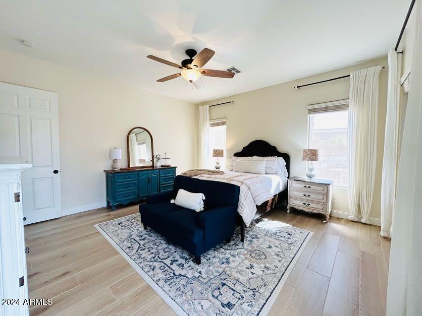 21125 E TWIN ACRES Drive