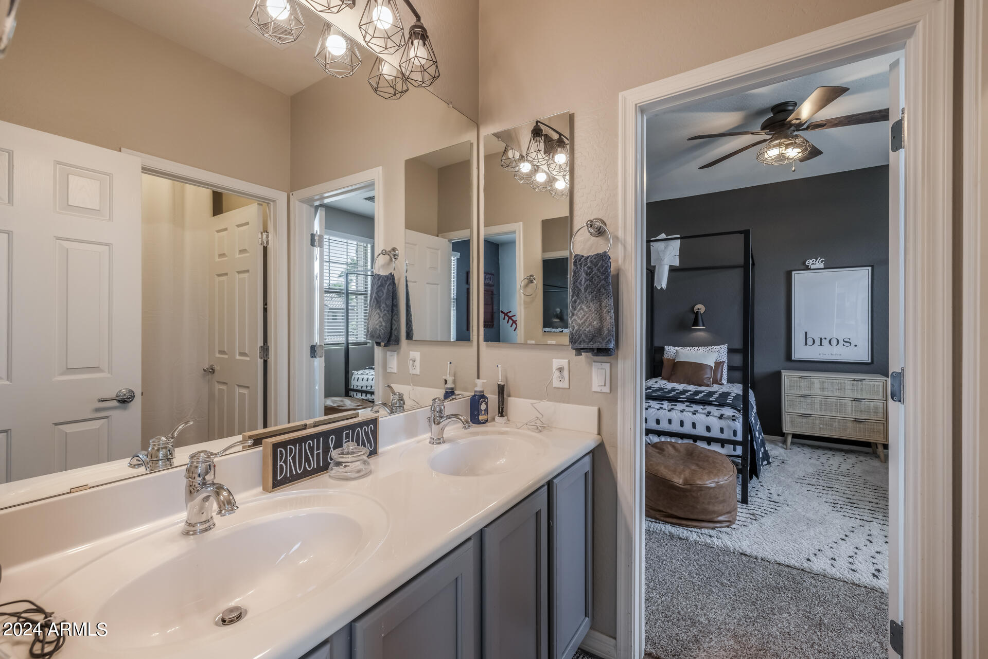 10850 E SORPRESA Avenue