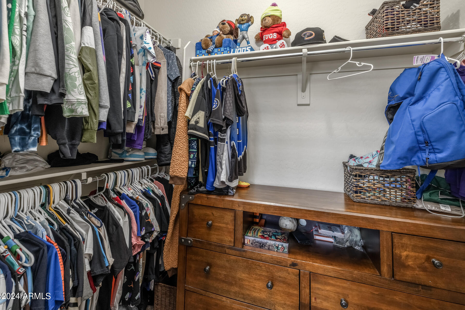 10850 E SORPRESA Avenue