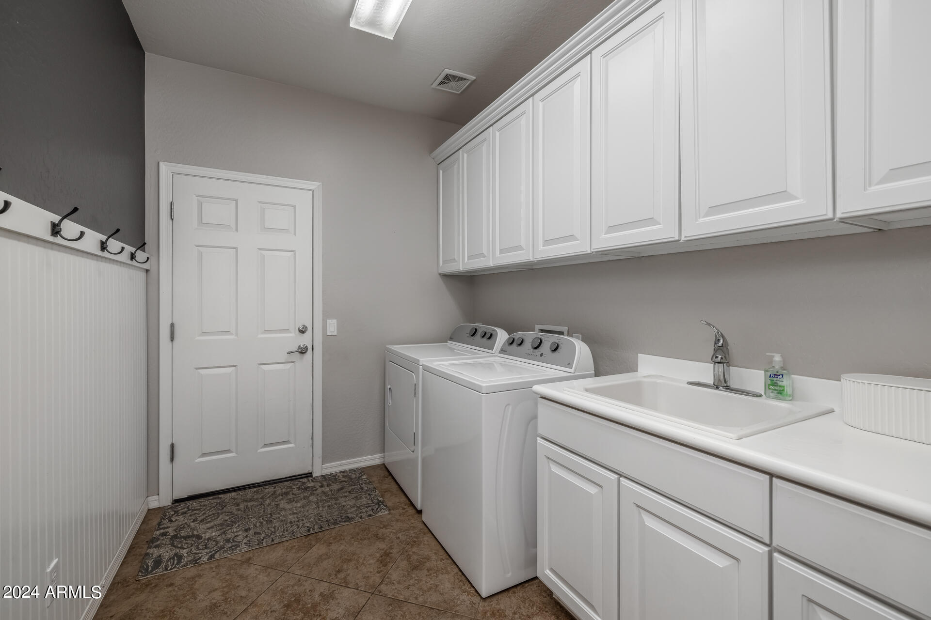 10850 E SORPRESA Avenue