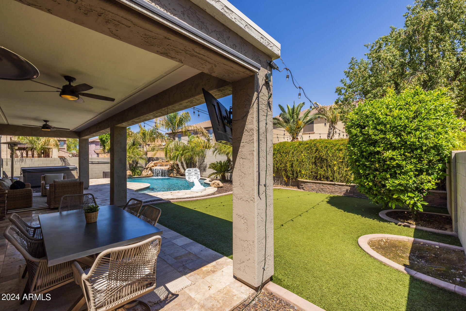 10850 E SORPRESA Avenue