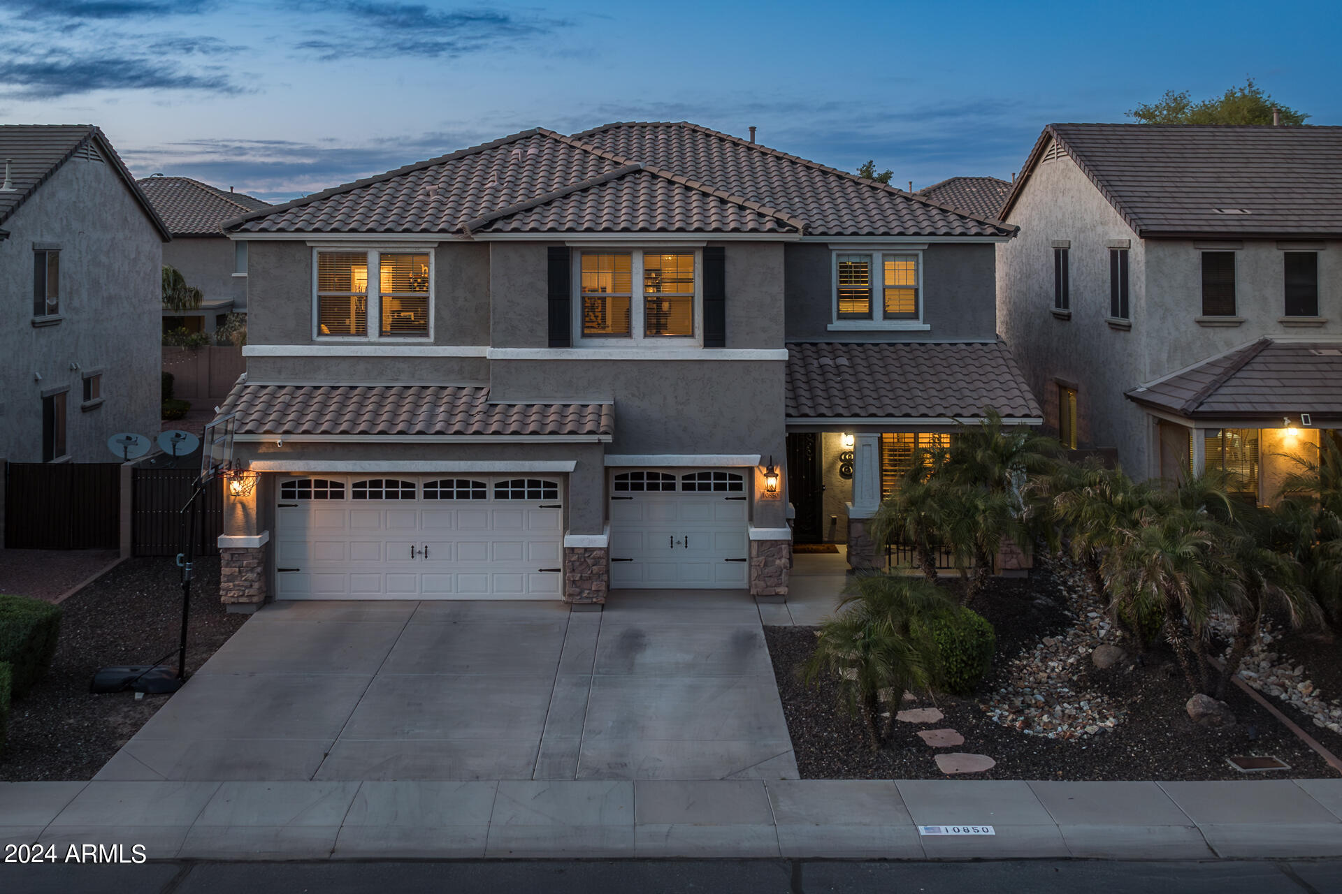 10850 E SORPRESA Avenue