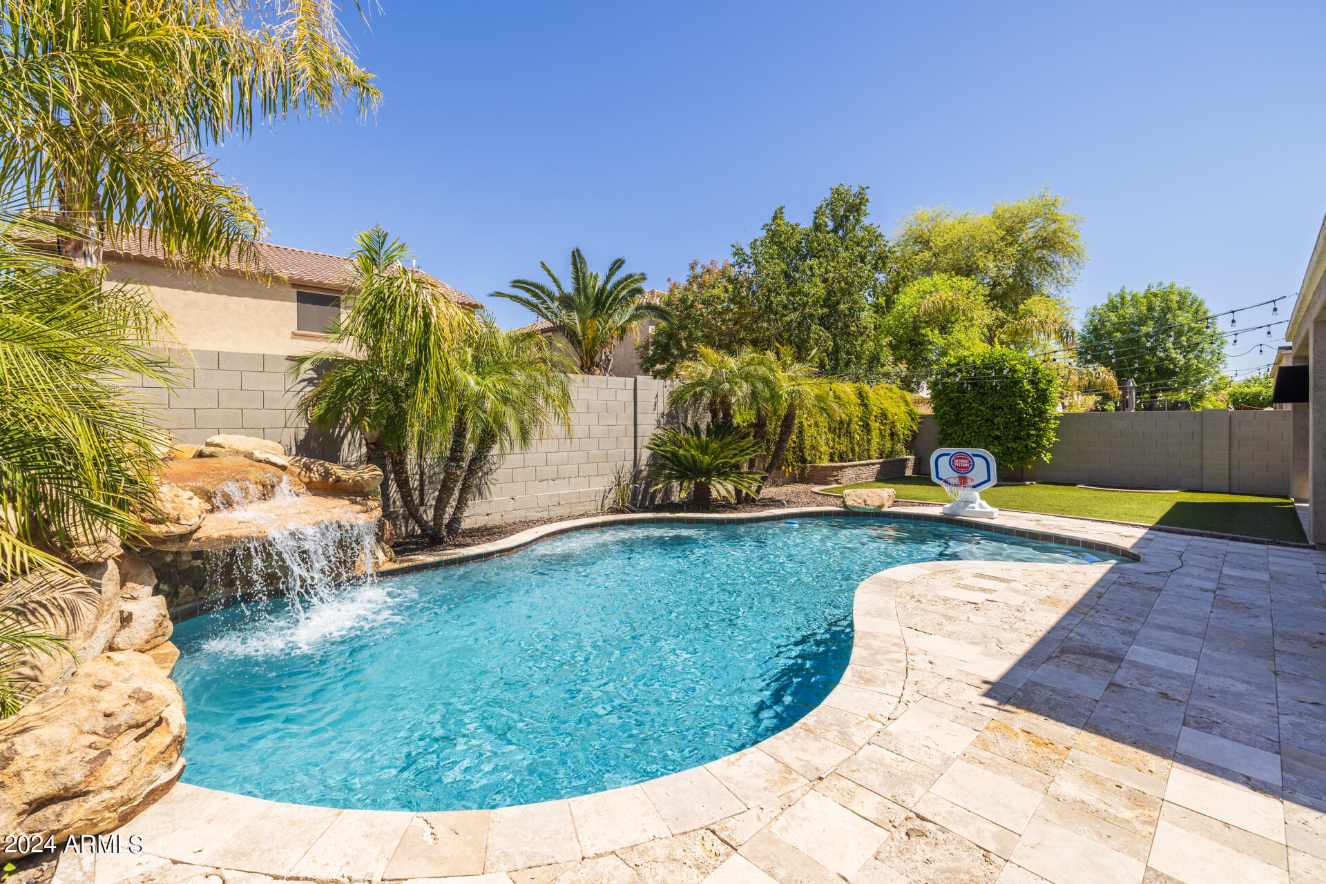 10850 E SORPRESA Avenue