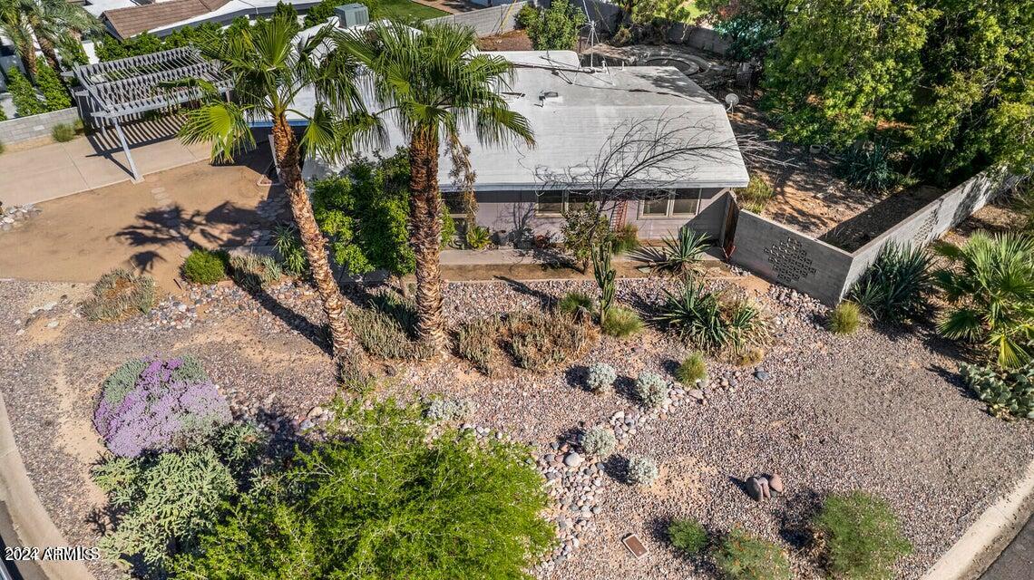 7017 E ORANGE BLOSSOM Lane