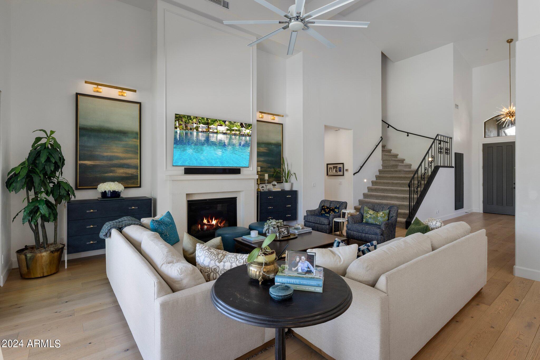 10841 E Gelding Drive