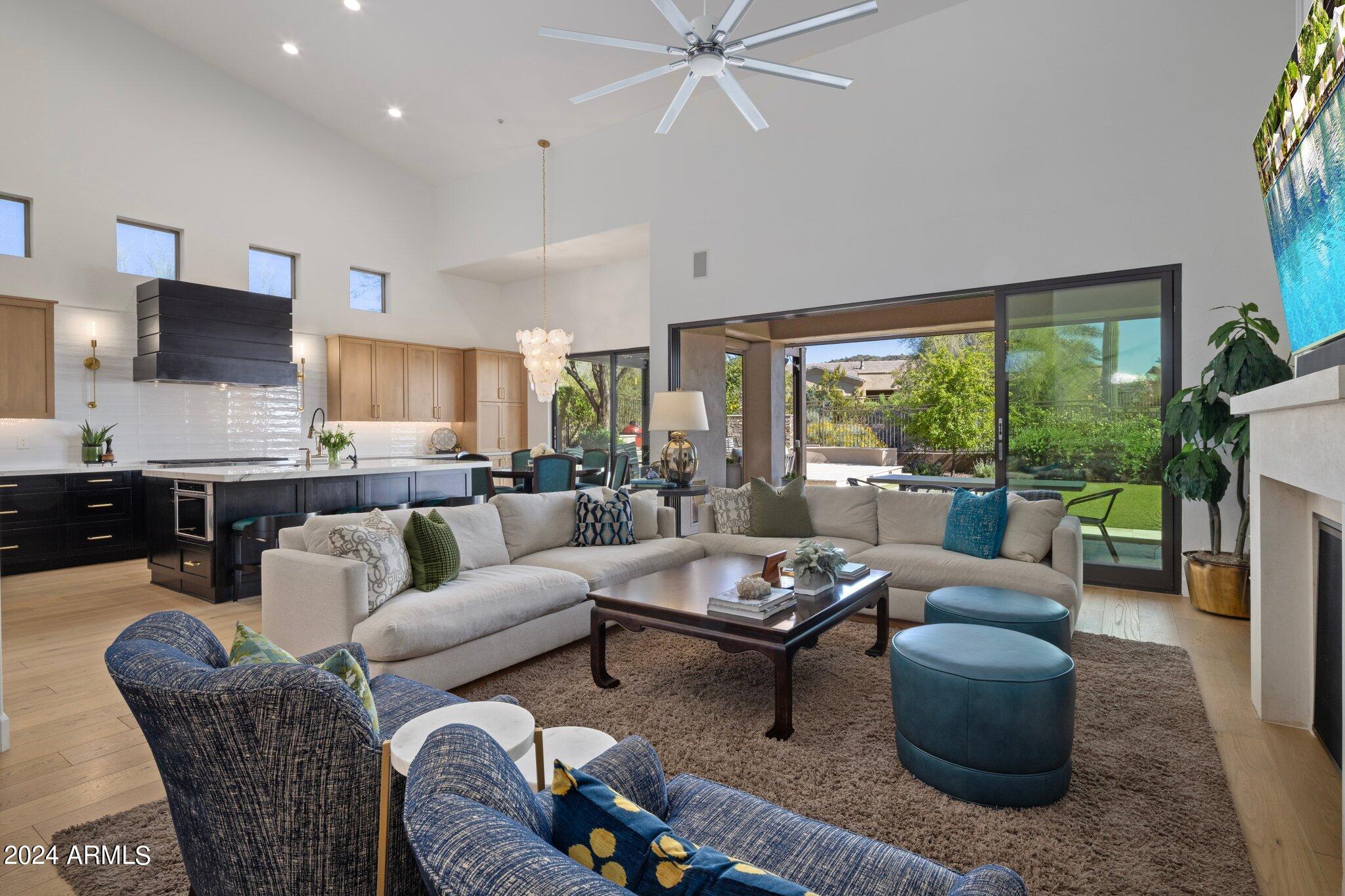 10841 E Gelding Drive