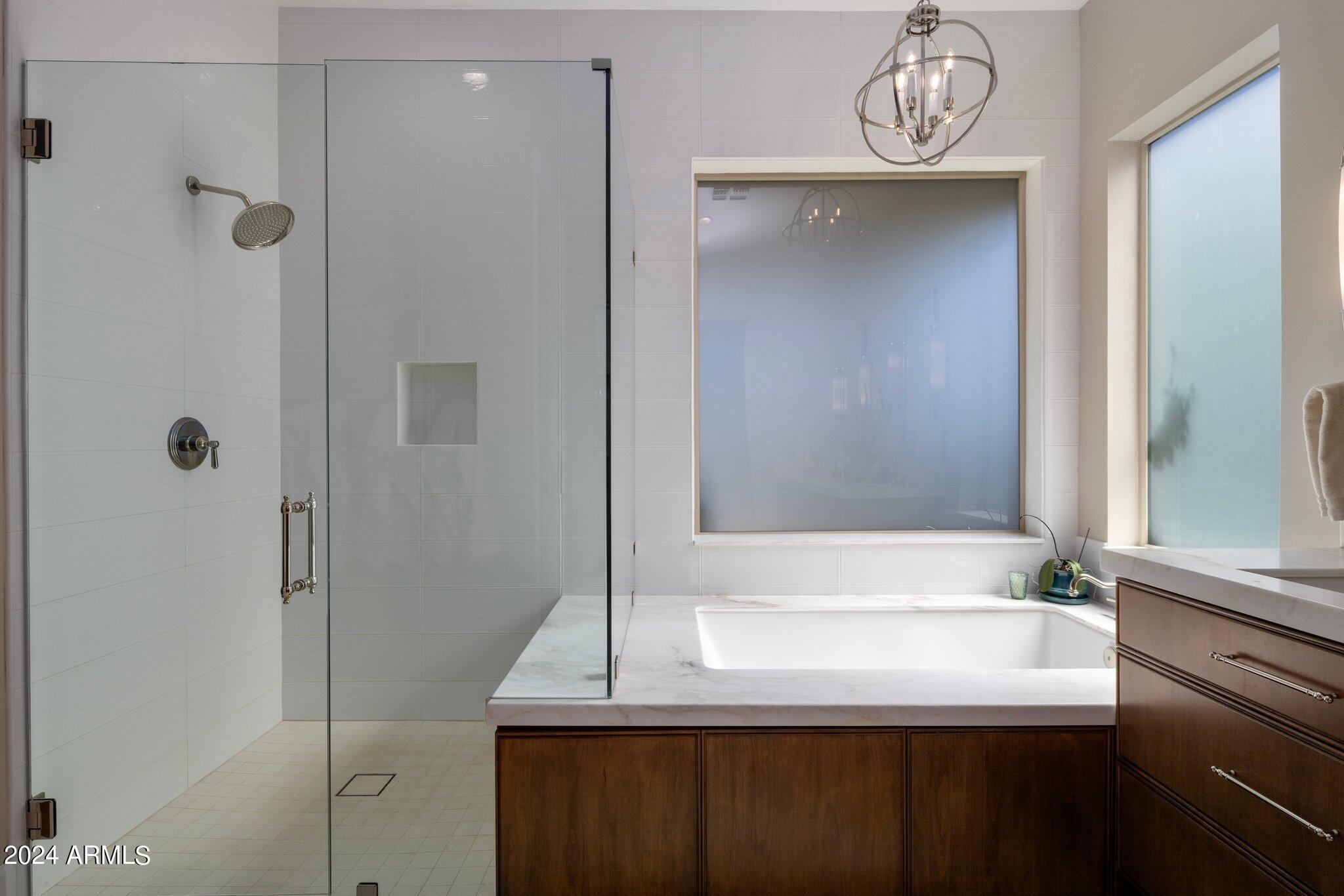 10841 E Gelding Drive