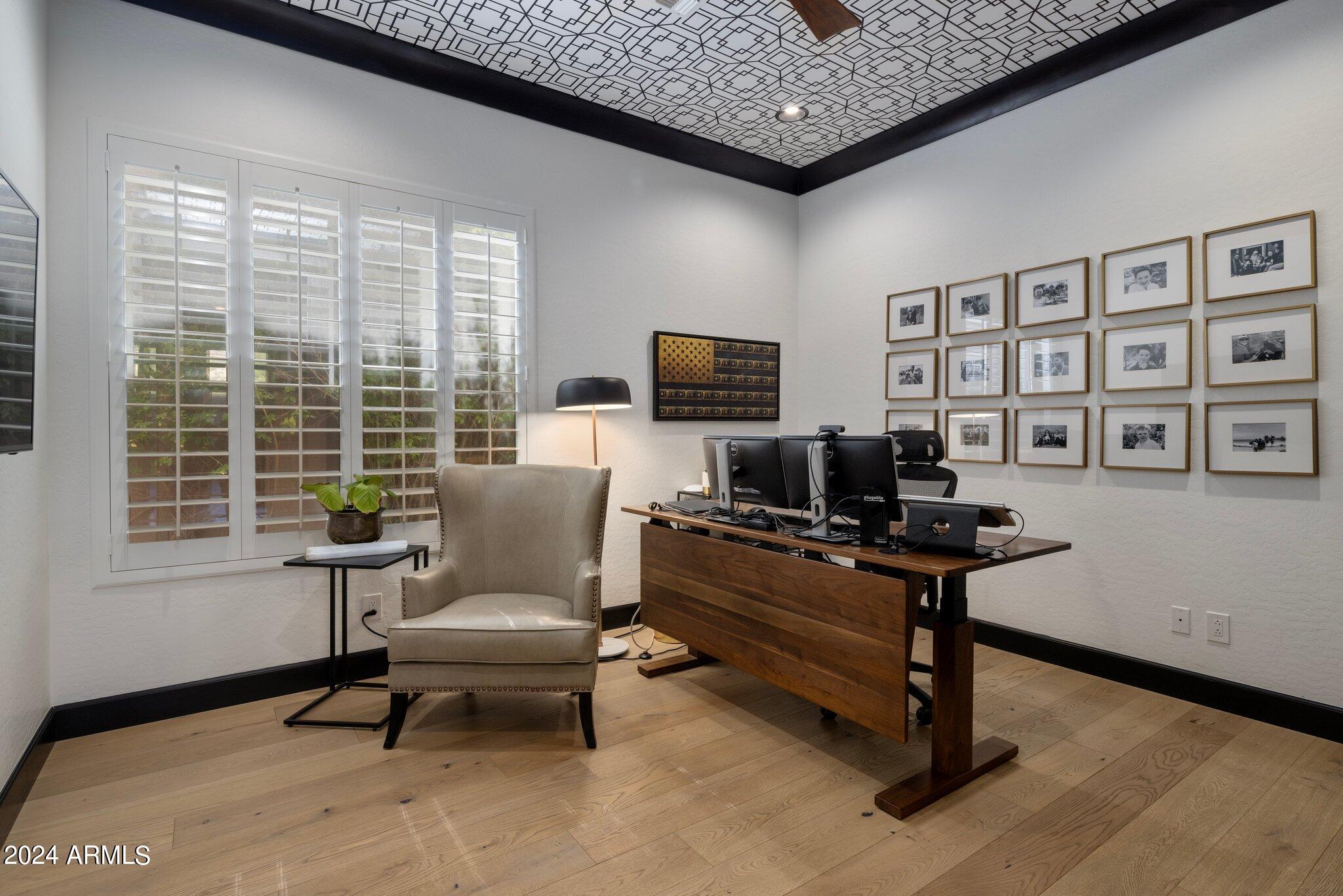 10841 E Gelding Drive