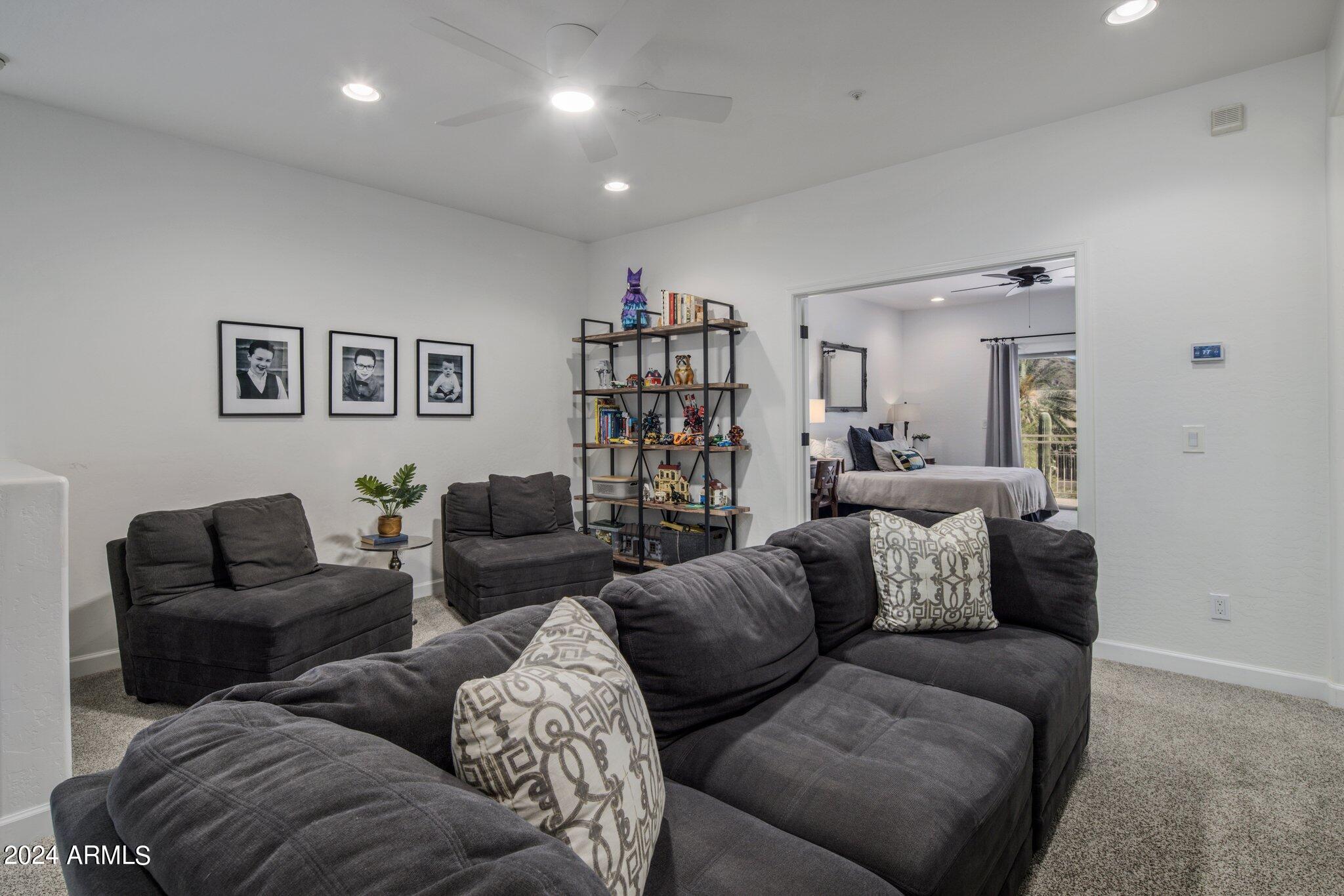 10841 E Gelding Drive