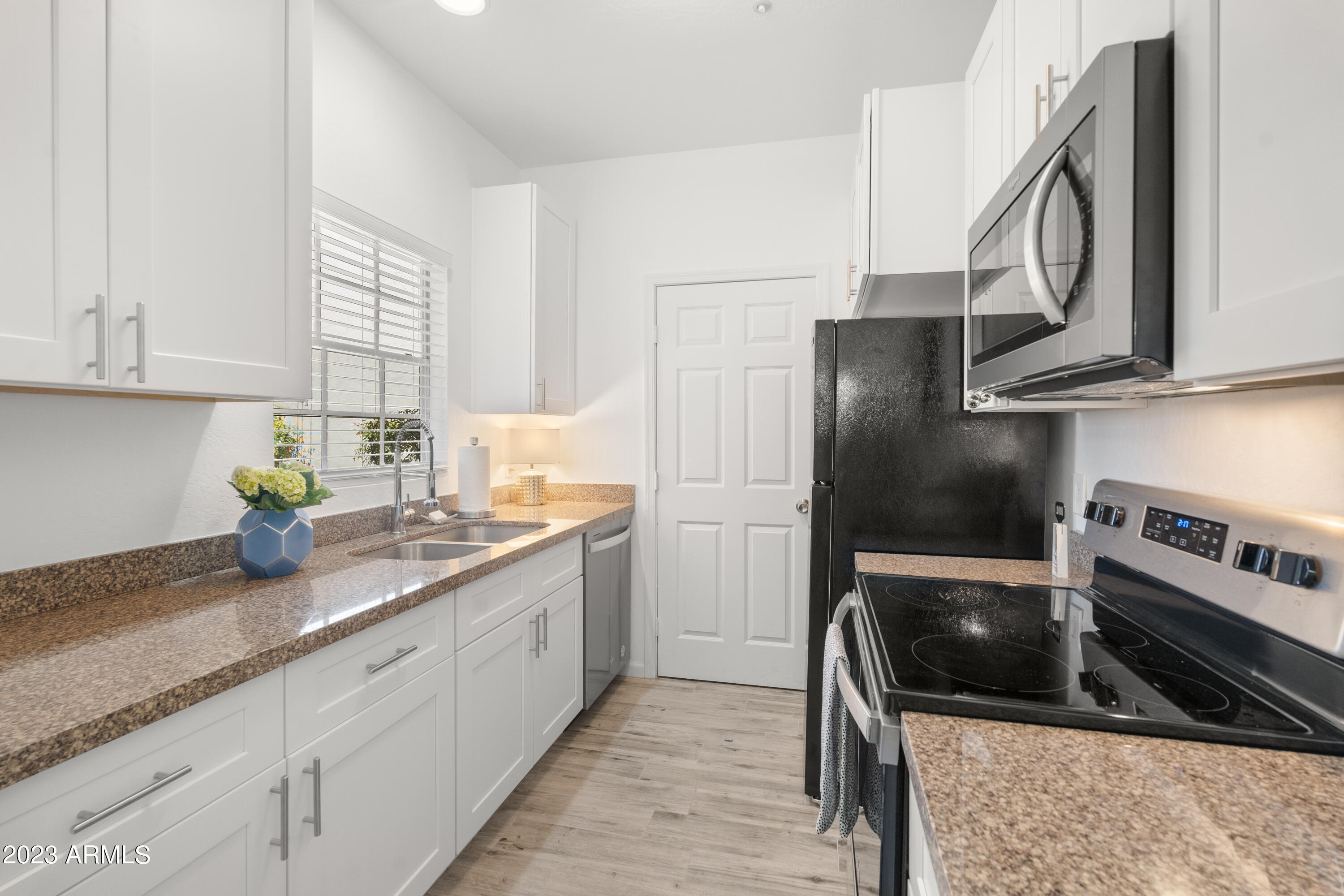 14145 N 92ND Street N, 1103