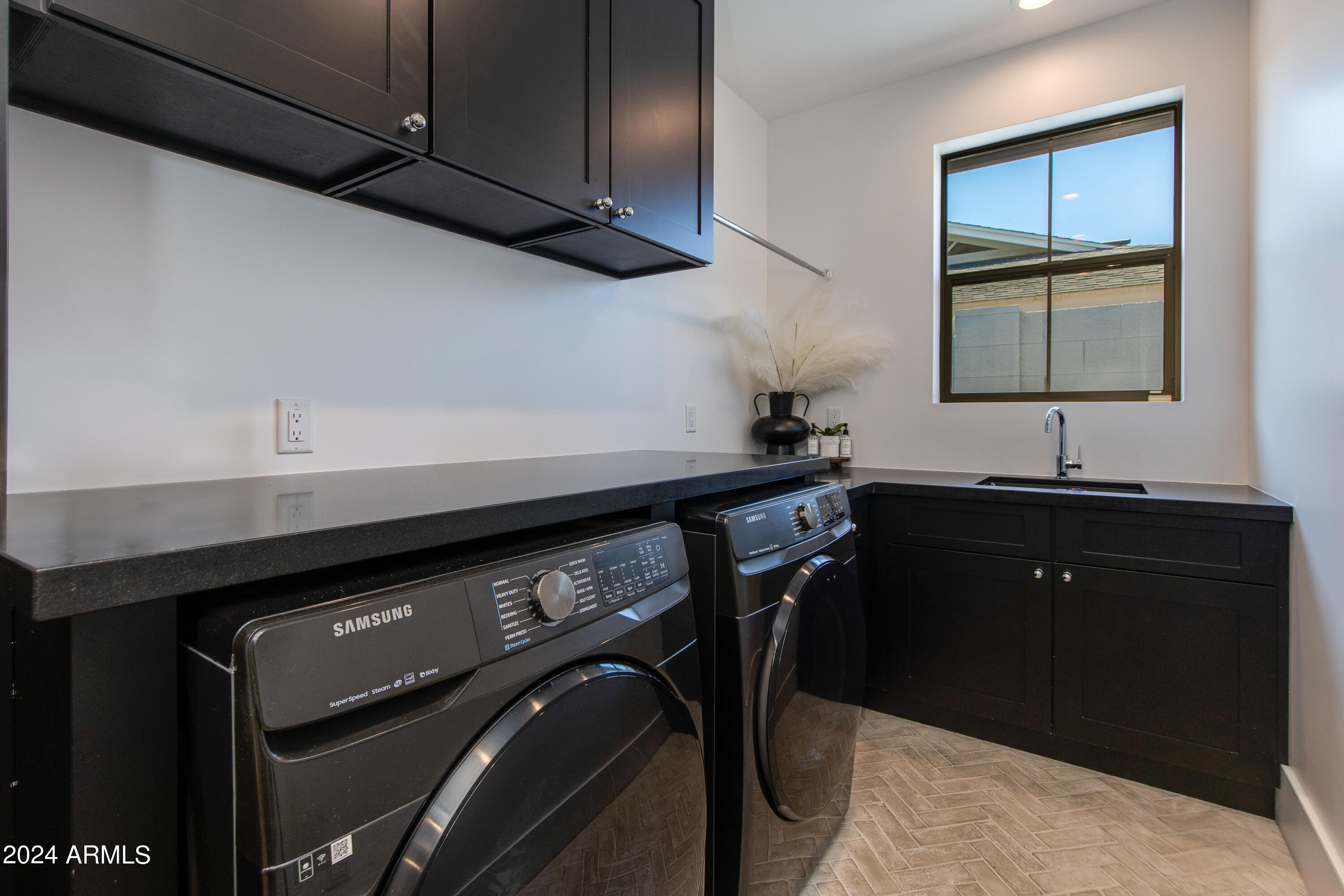 4548 E Calle Ventura