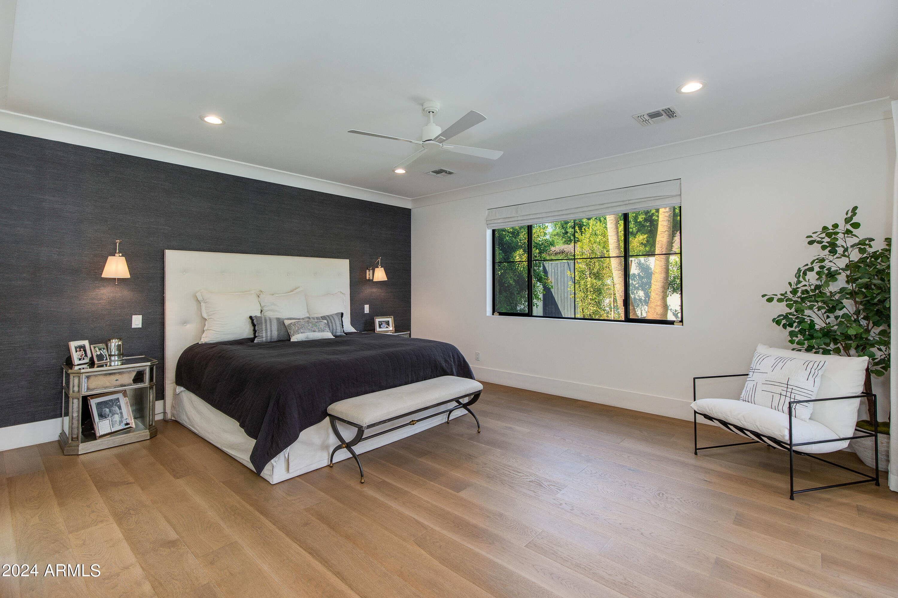 4548 E Calle Ventura