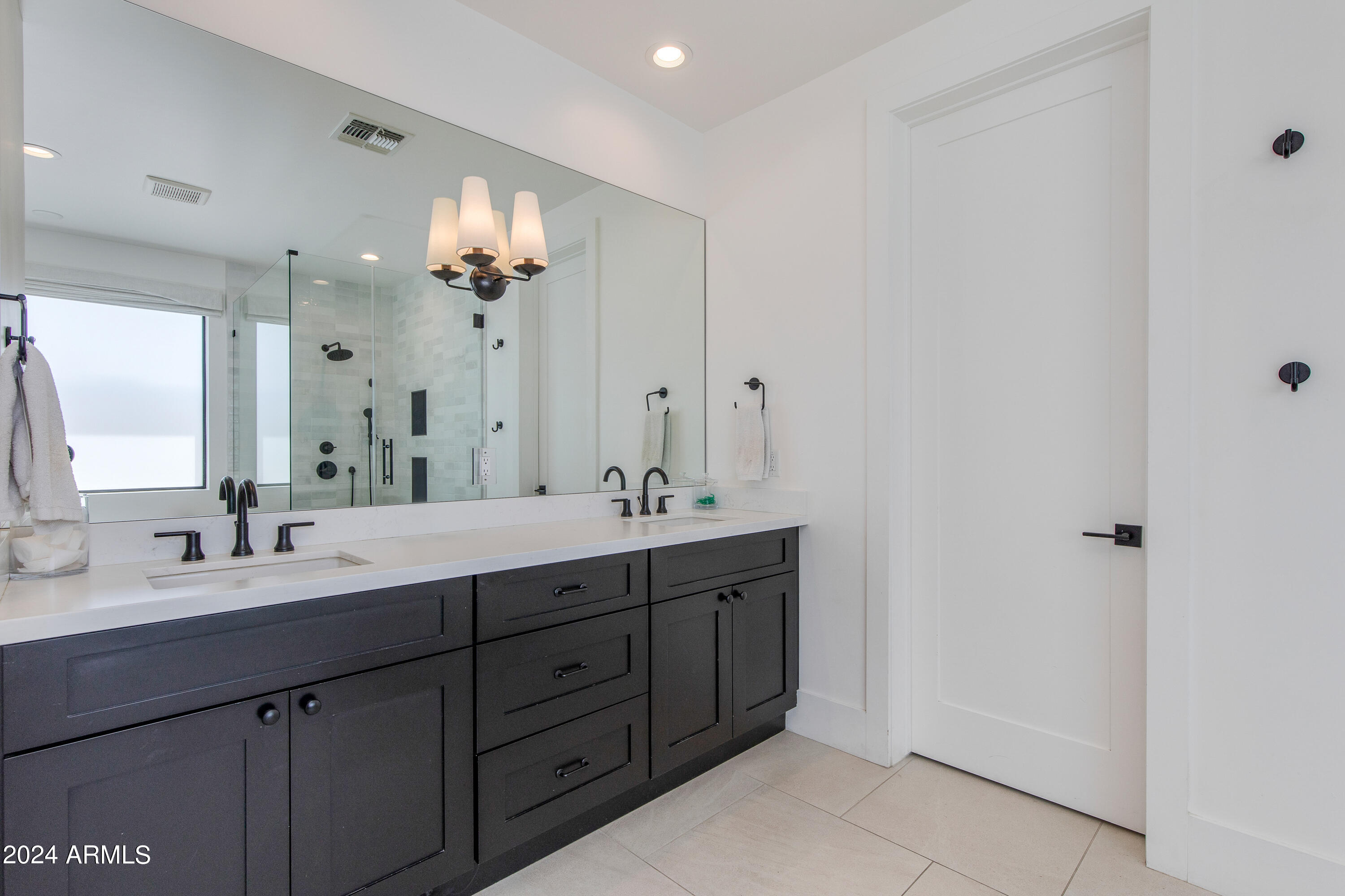 4548 E Calle Ventura