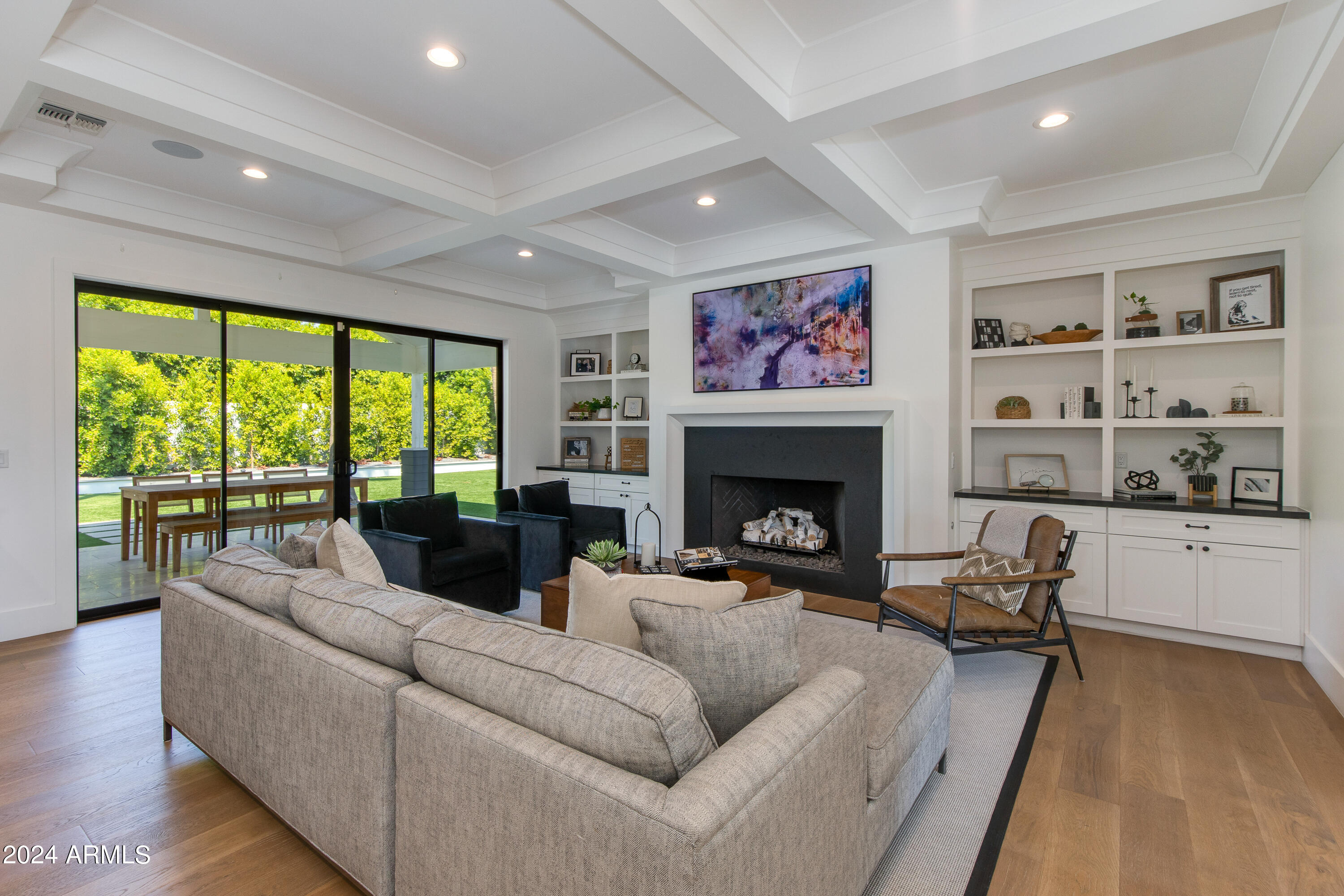 4548 E Calle Ventura