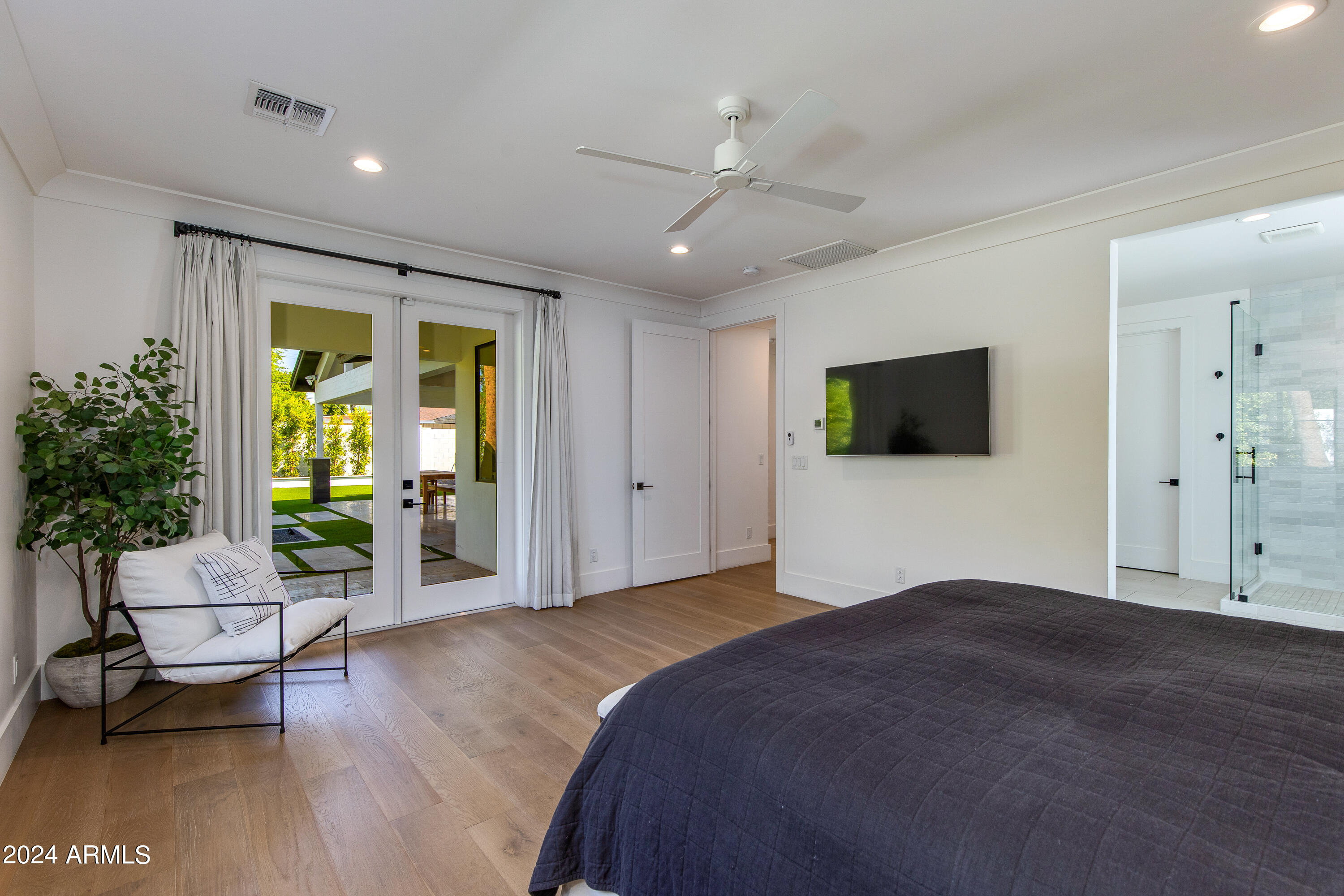 4548 E Calle Ventura