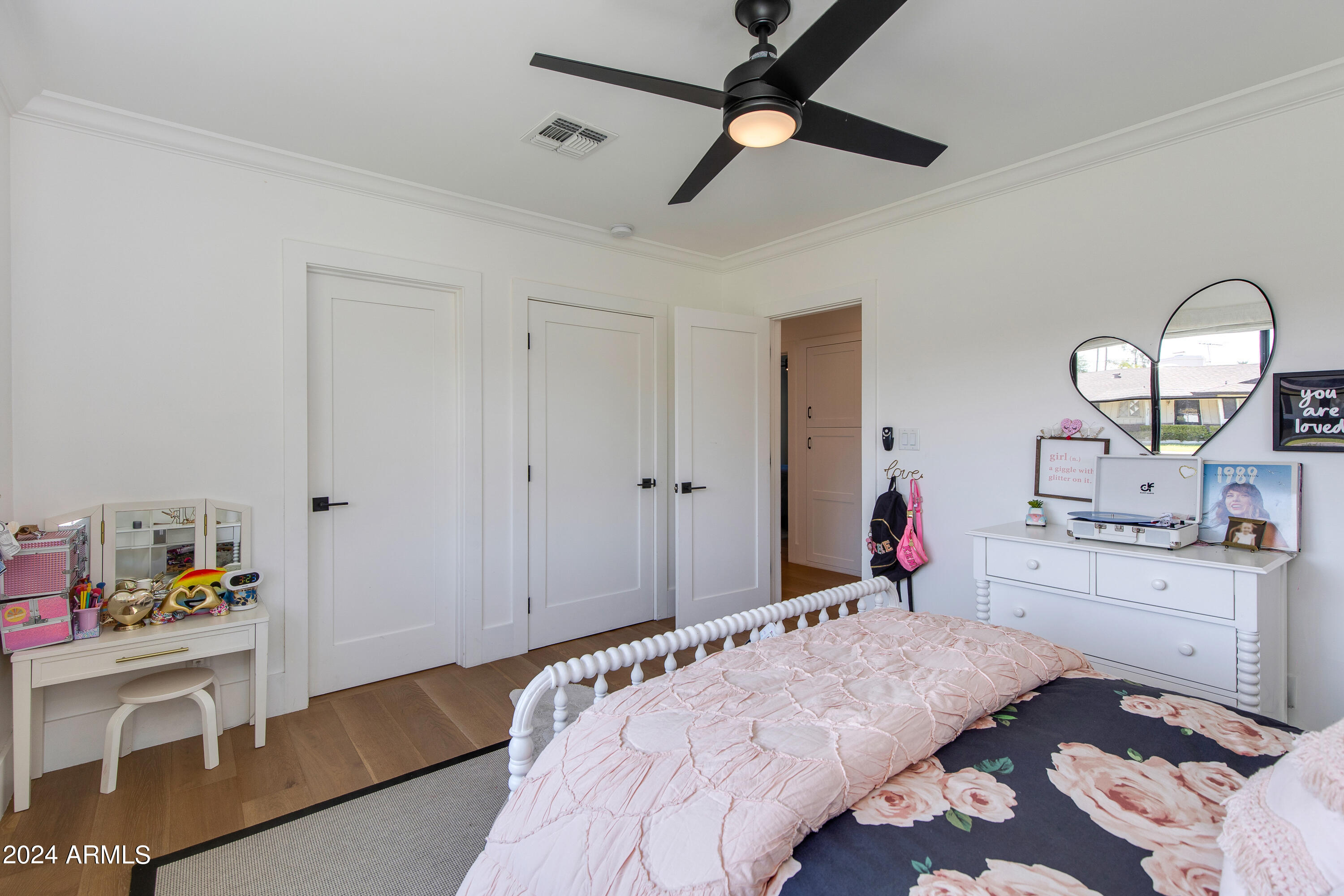 4548 E Calle Ventura