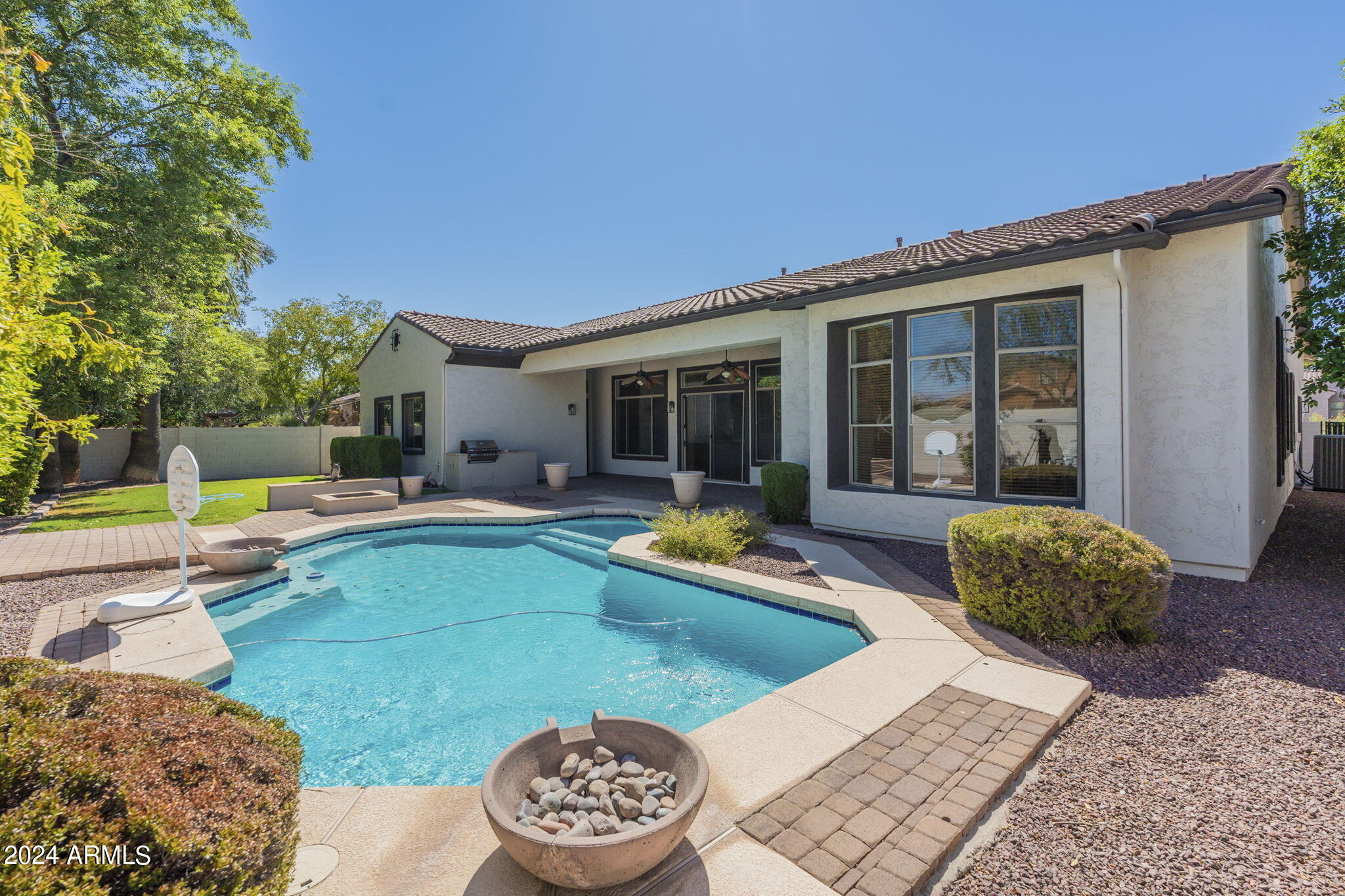 3130 E CEDAR Drive