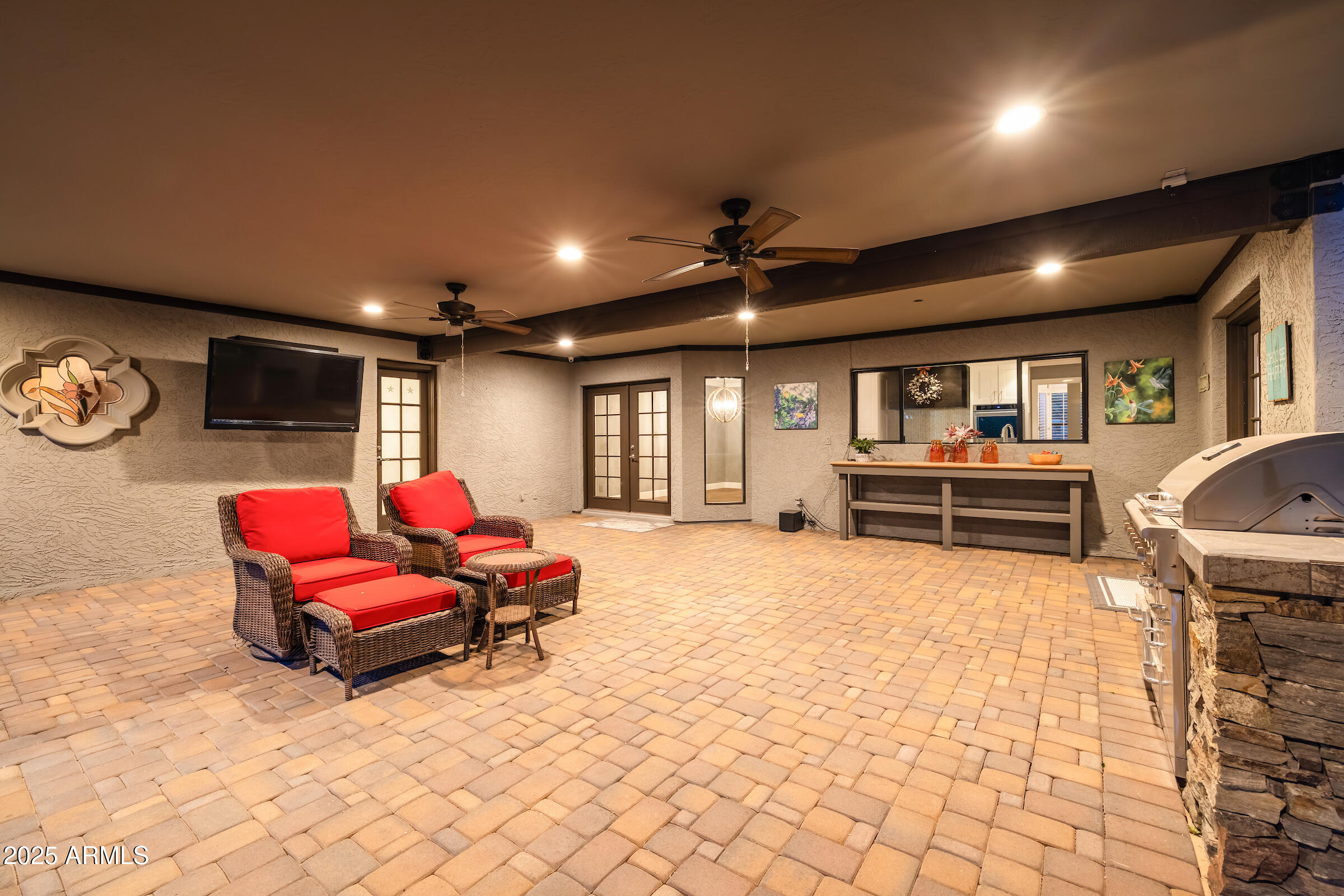 8155 E JUAN TABO Road