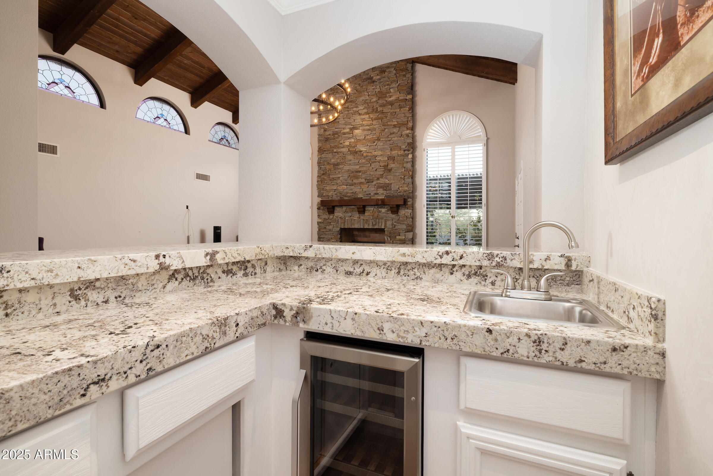 8155 E JUAN TABO Road