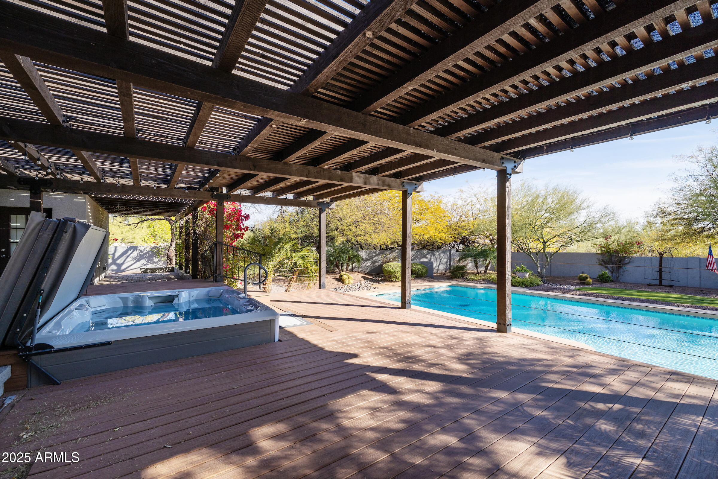 8155 E JUAN TABO Road