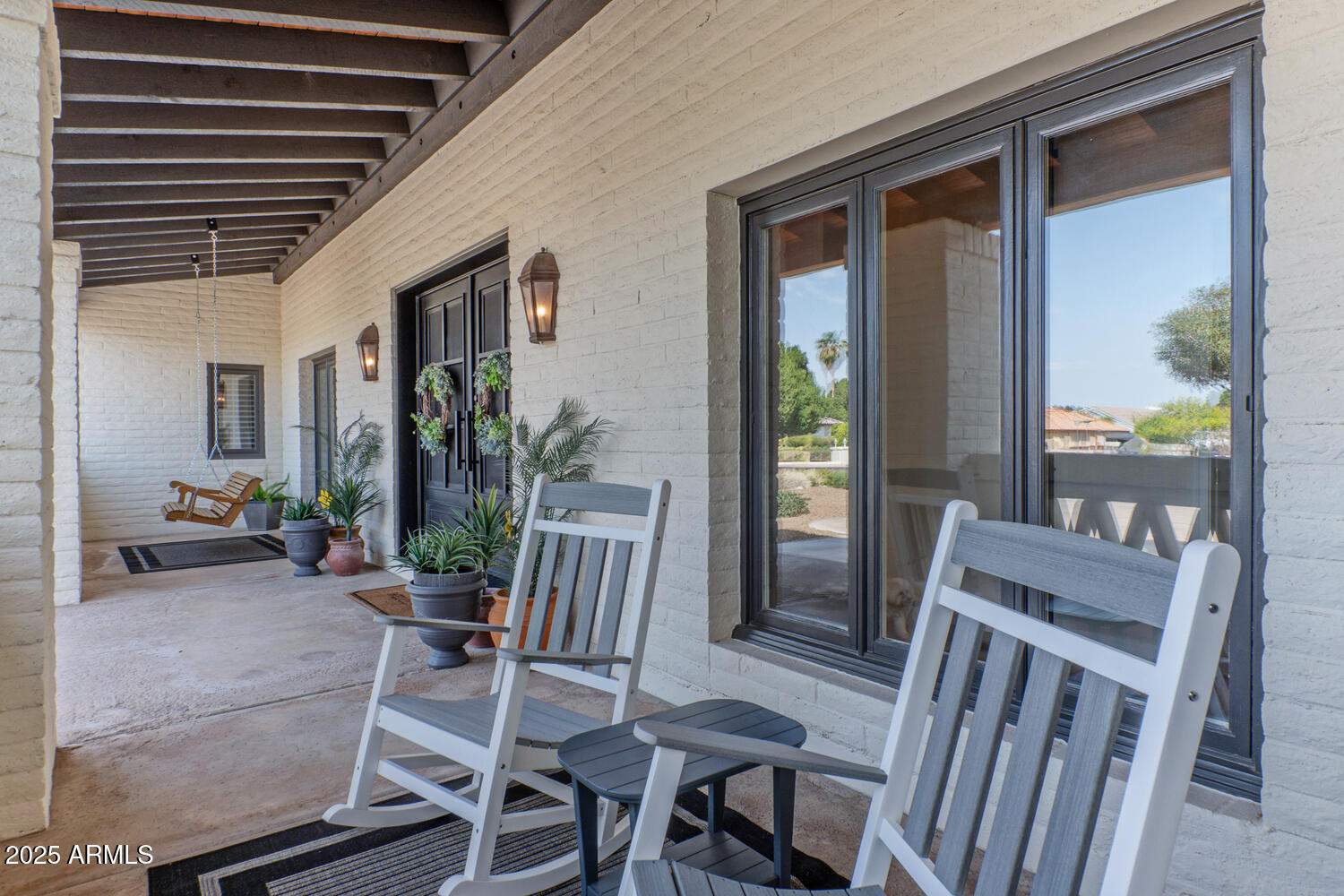 4617 E ELMWOOD Circle