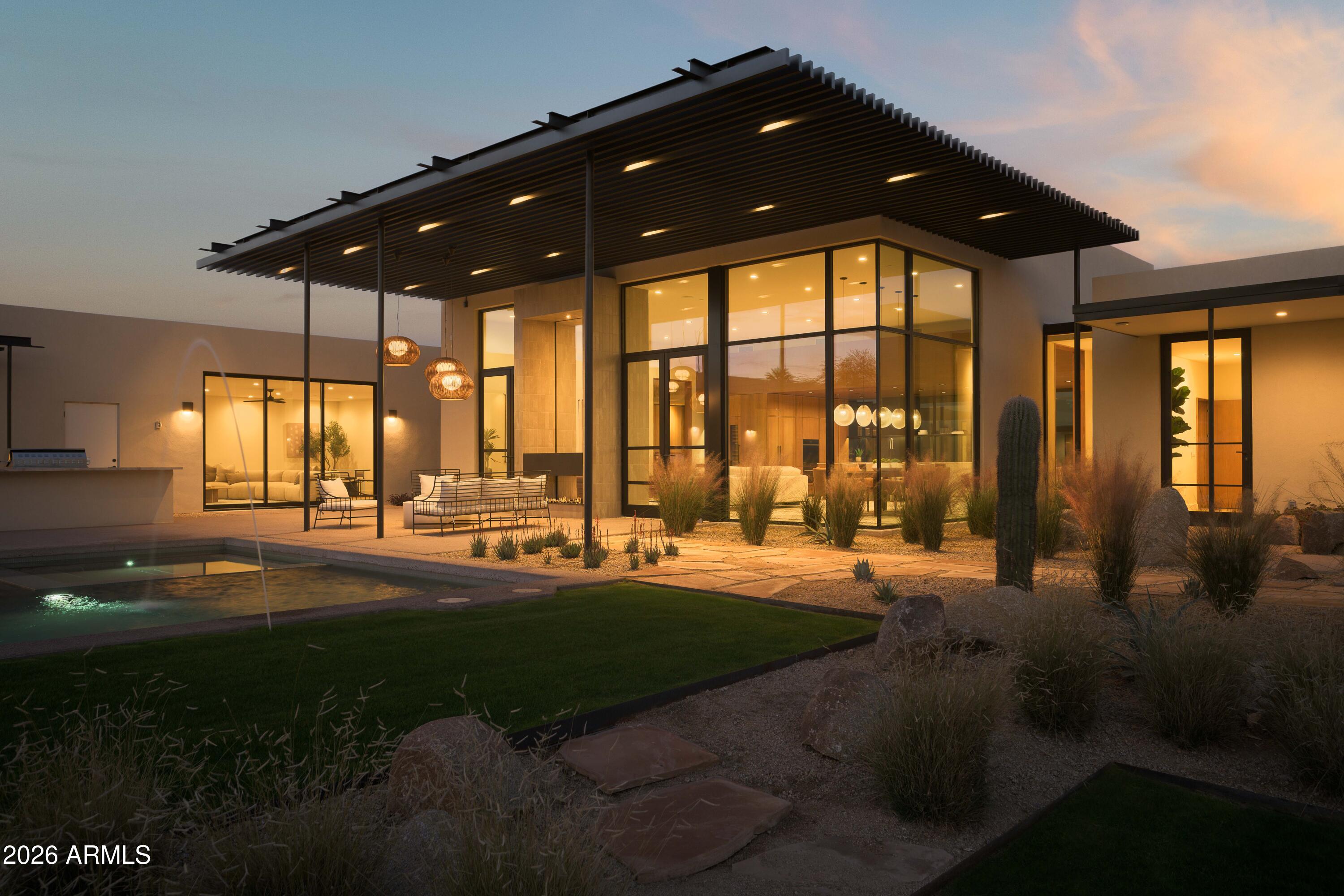 5287 N INVERGORDON Road