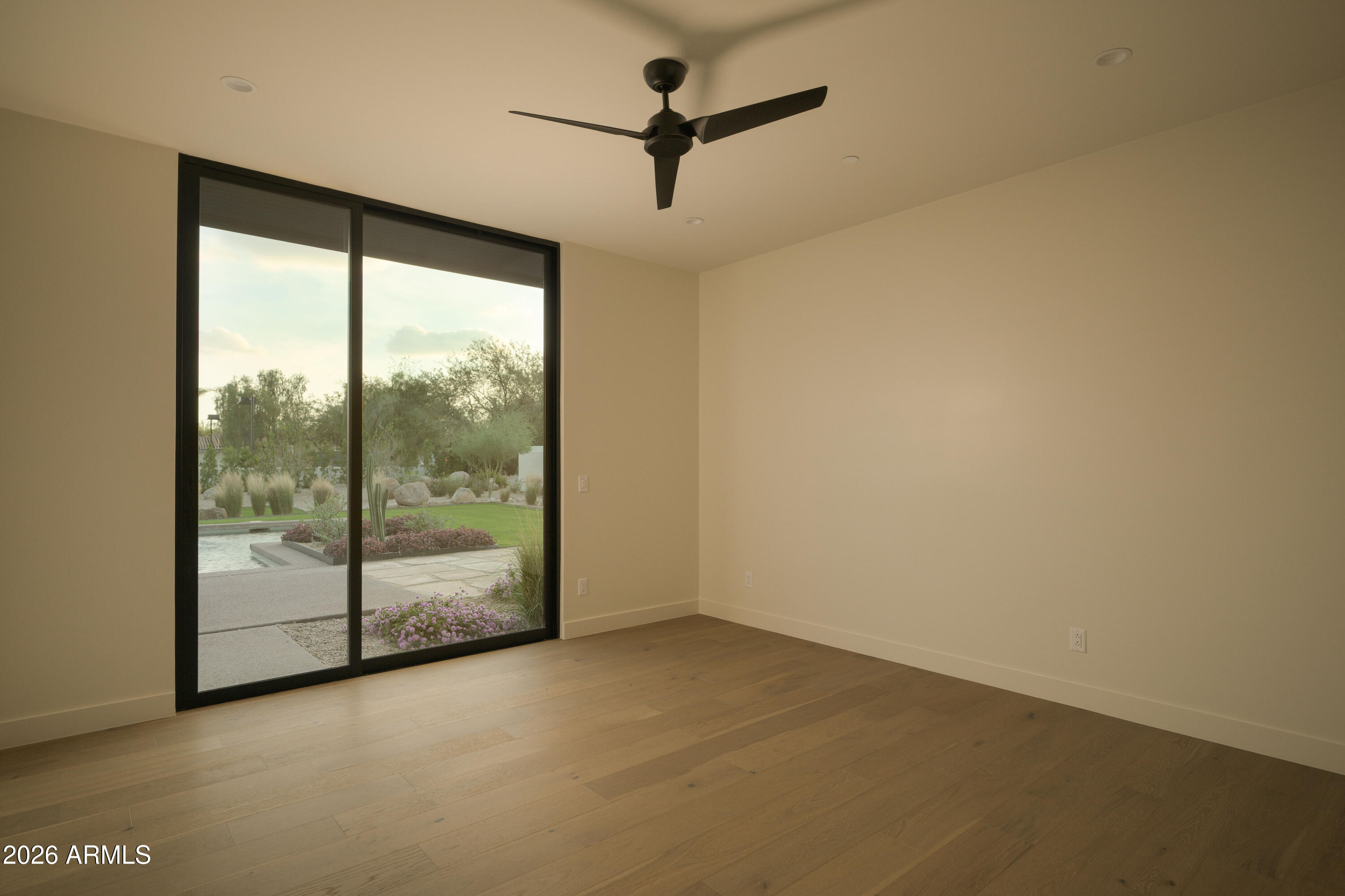 5287 N INVERGORDON Road