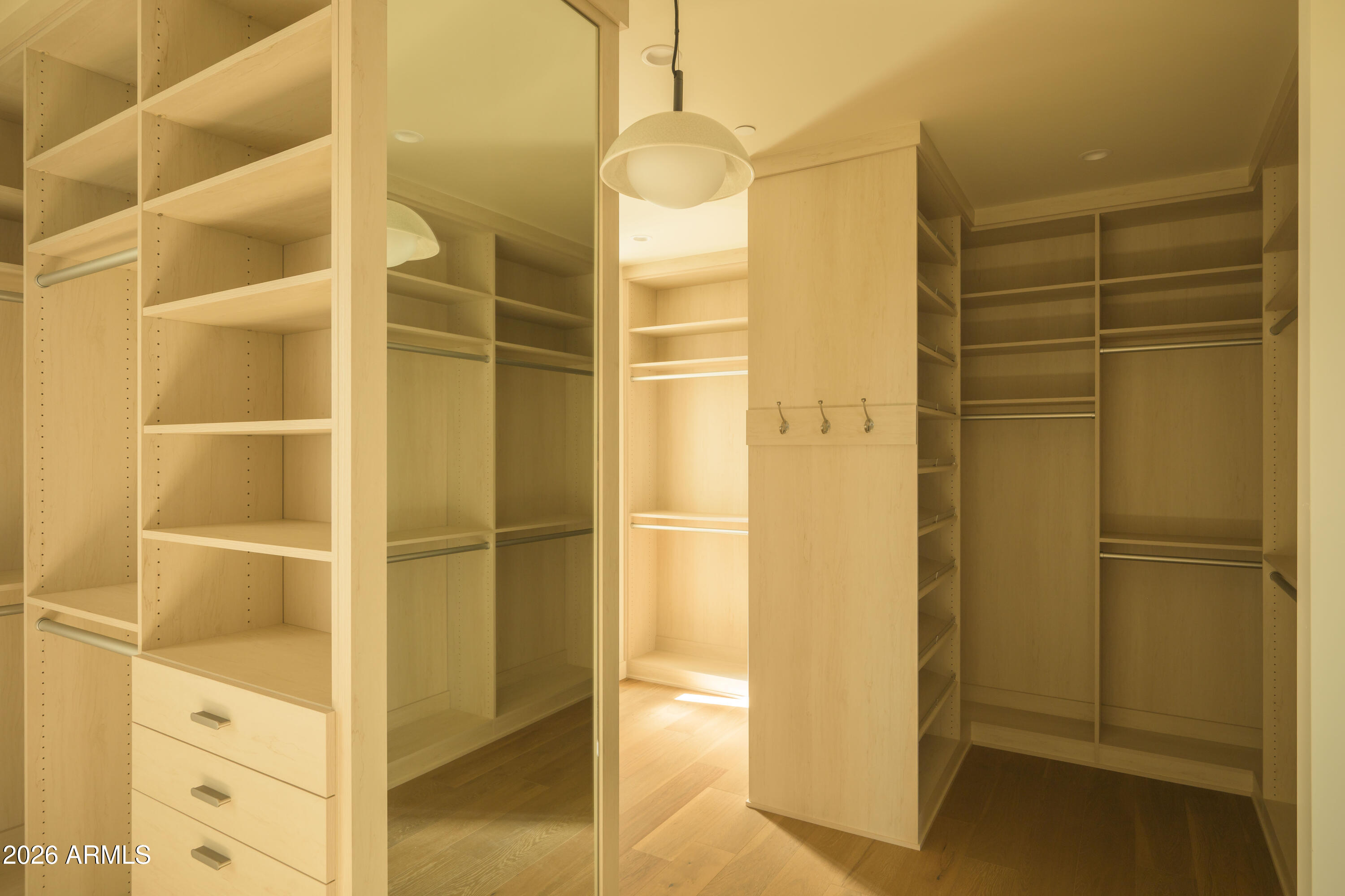 5287 N INVERGORDON Road